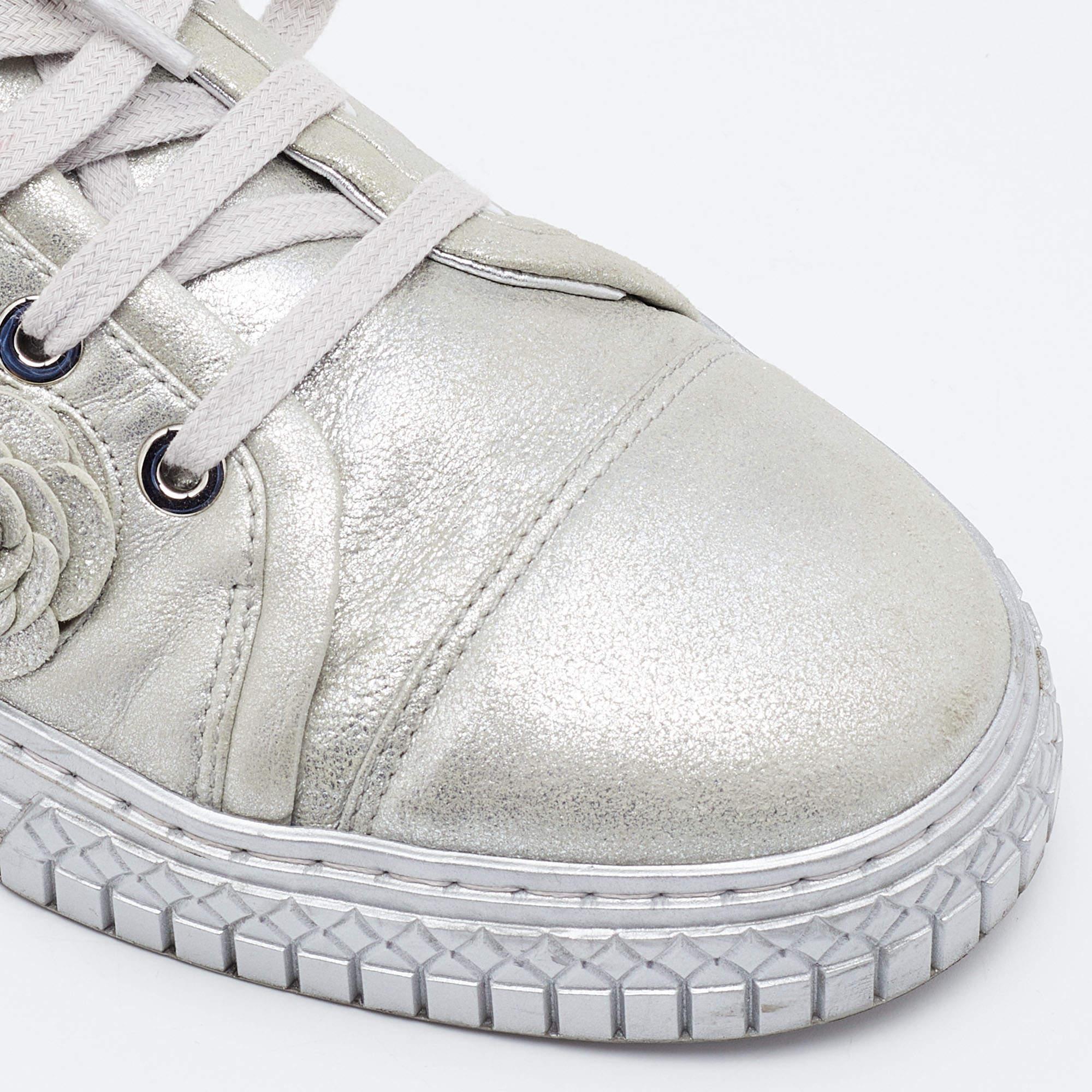 Chanel Silver Suede Camellia Low-Top Sneakers Size 37 3