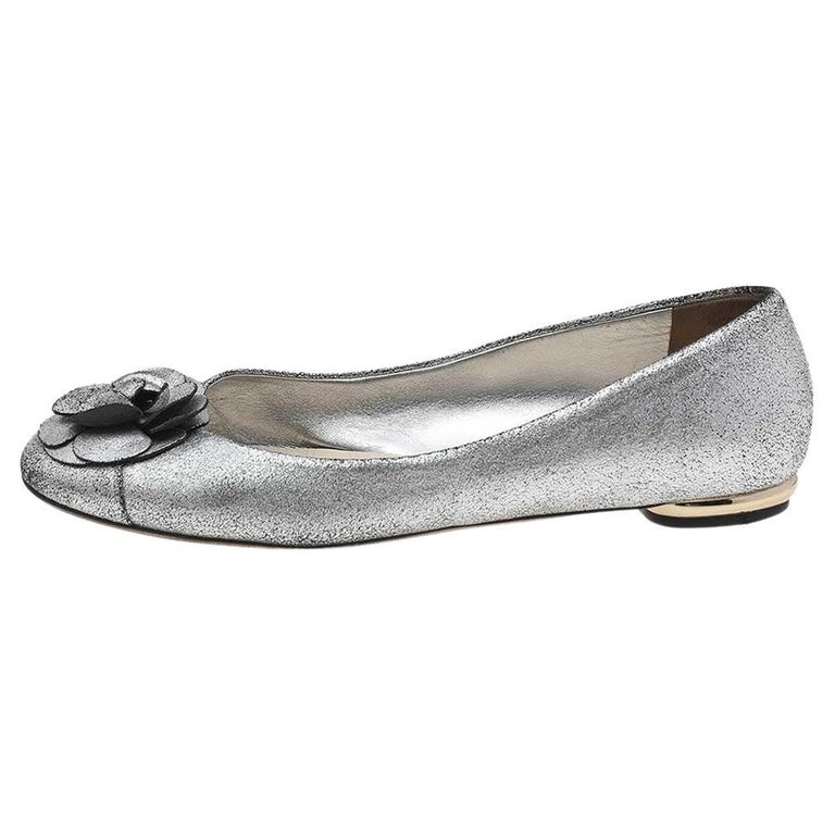 Chanel Silver Textured Leather Camellia Ballet Flats Size 41 at