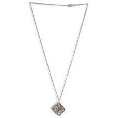 CHANEL silver-tone 16B CRYSTAL & PEARL PENDENT CHAIN Necklace
