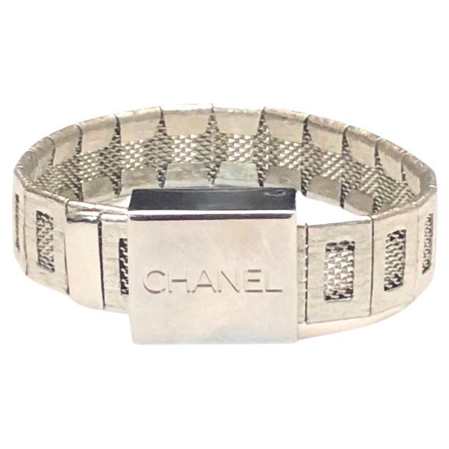 Chanel Silber getöntes Metallkette-Armband im Angebot