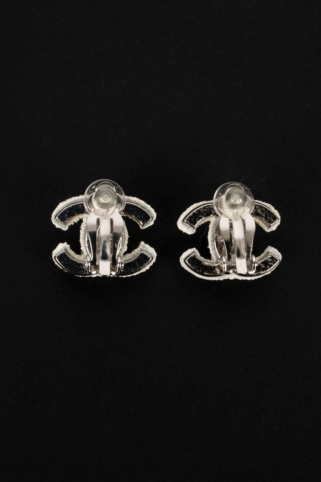 Women's Chanel Silvery Metal CC Earrings 'Snow', 2003