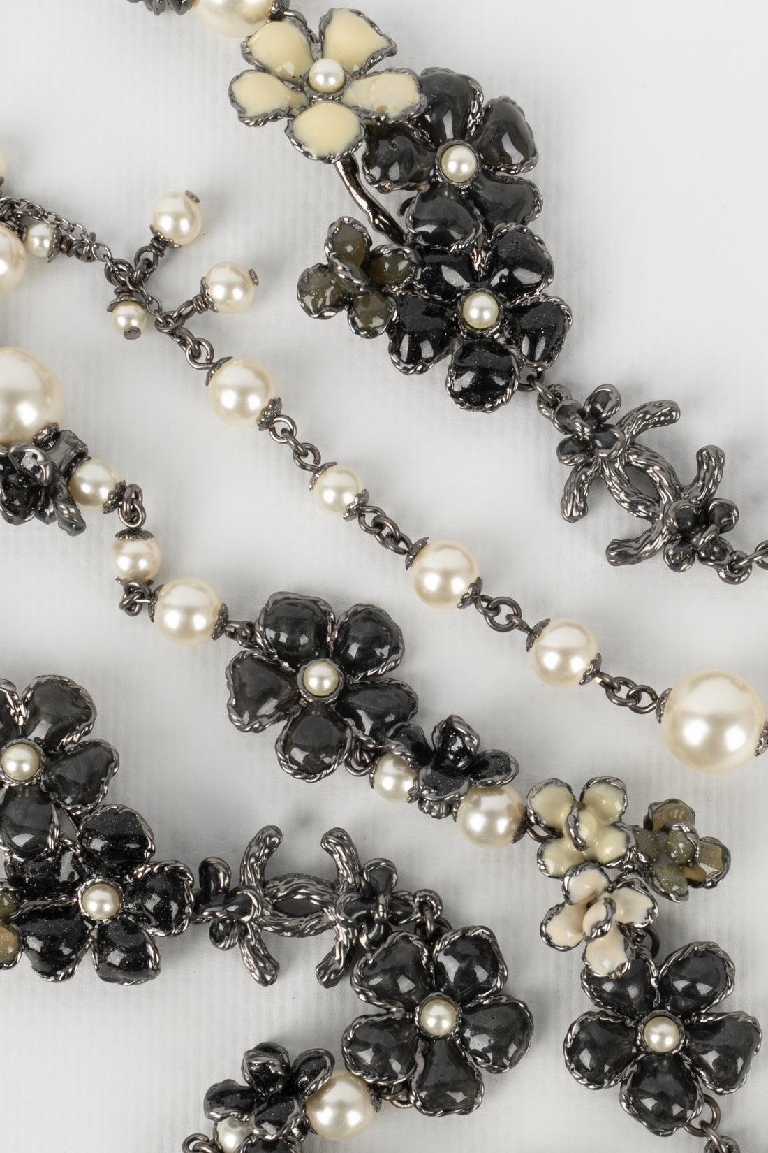 Chanel Silvery Metal Flower Necklace with Costume Pearls and Resin, 2012 For Sale 1