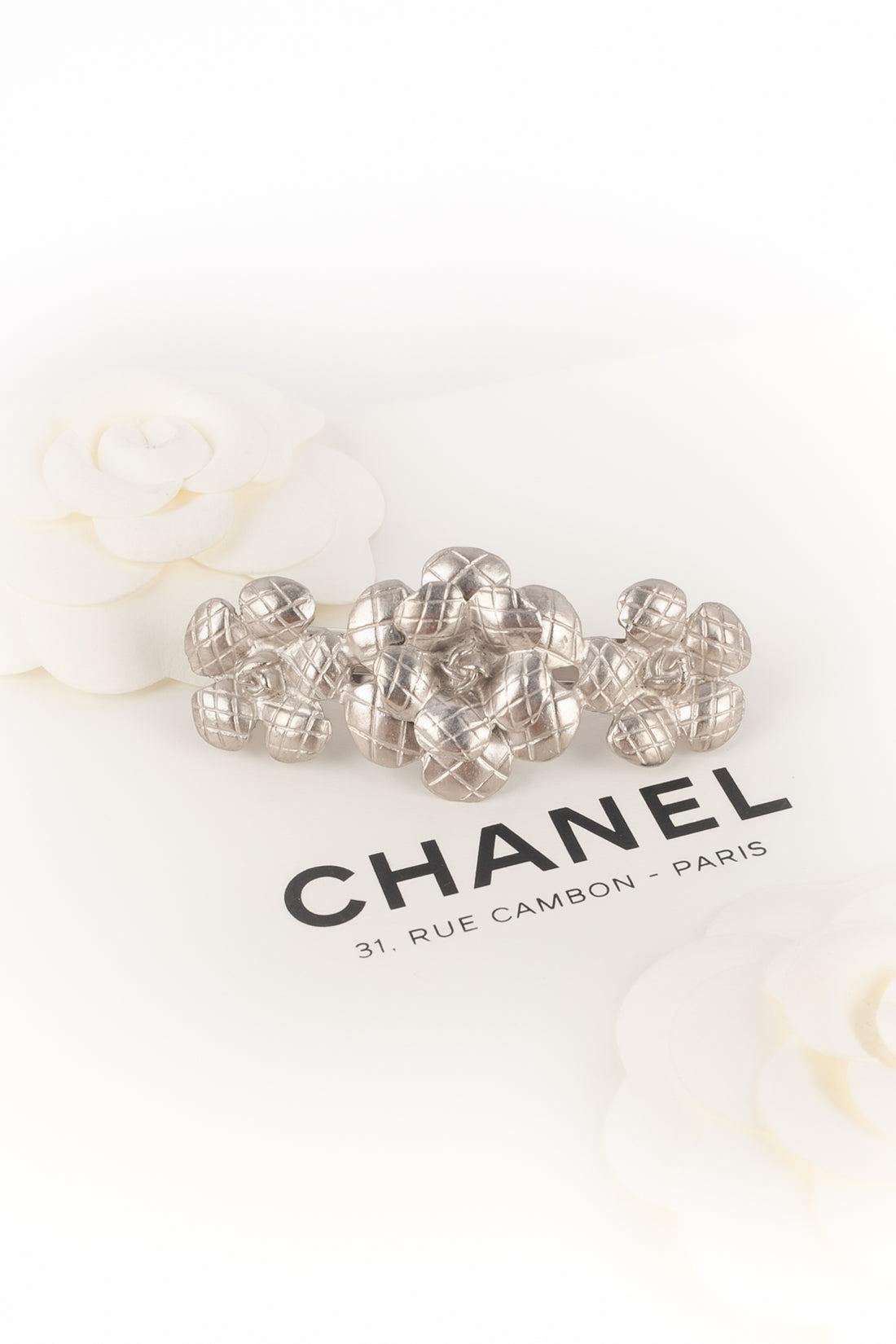 Chanel Silvery Metal Hair Clip, 1998 3
