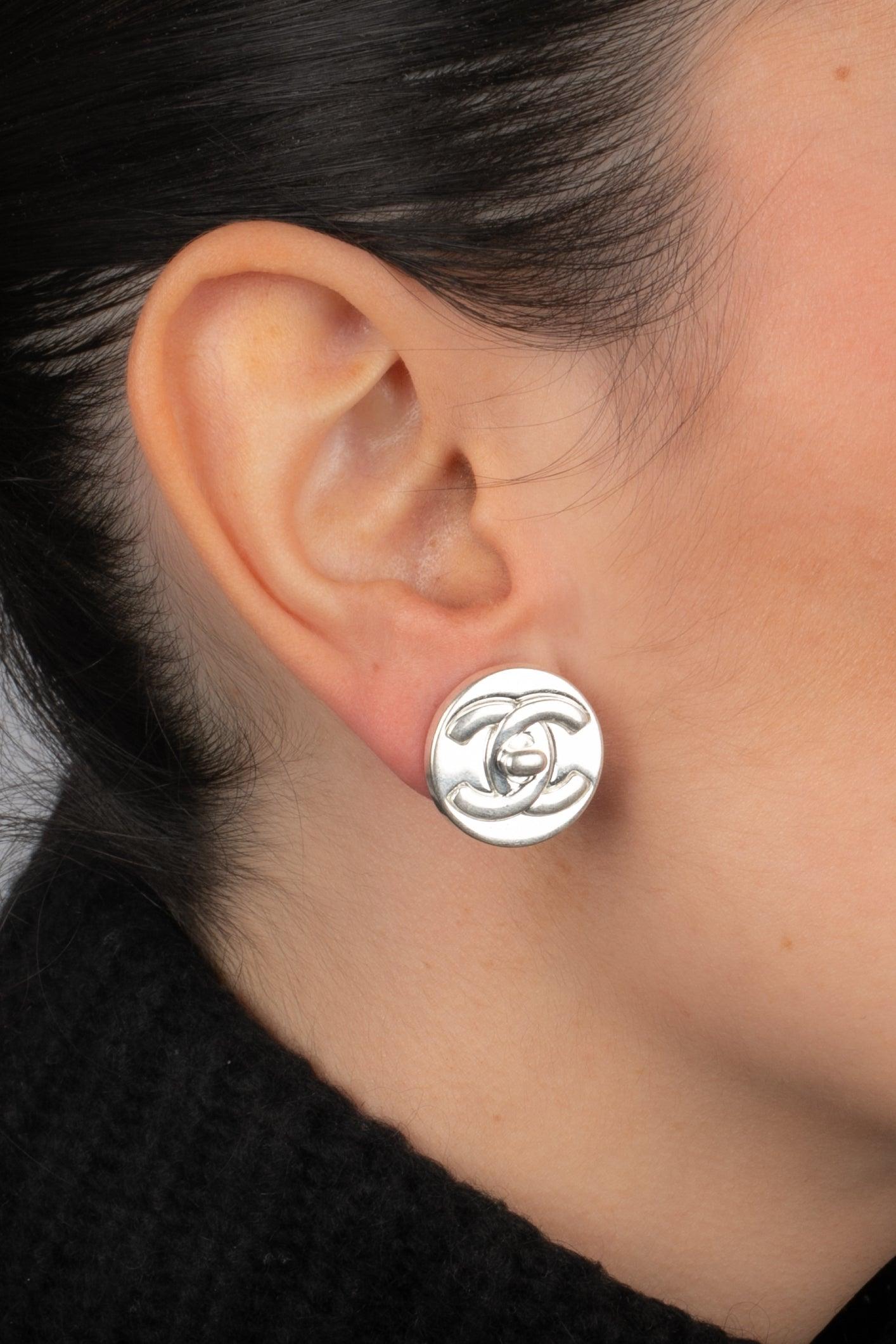 Chanel Silvery Metal Turnlock Circular Earrings, 1997 3