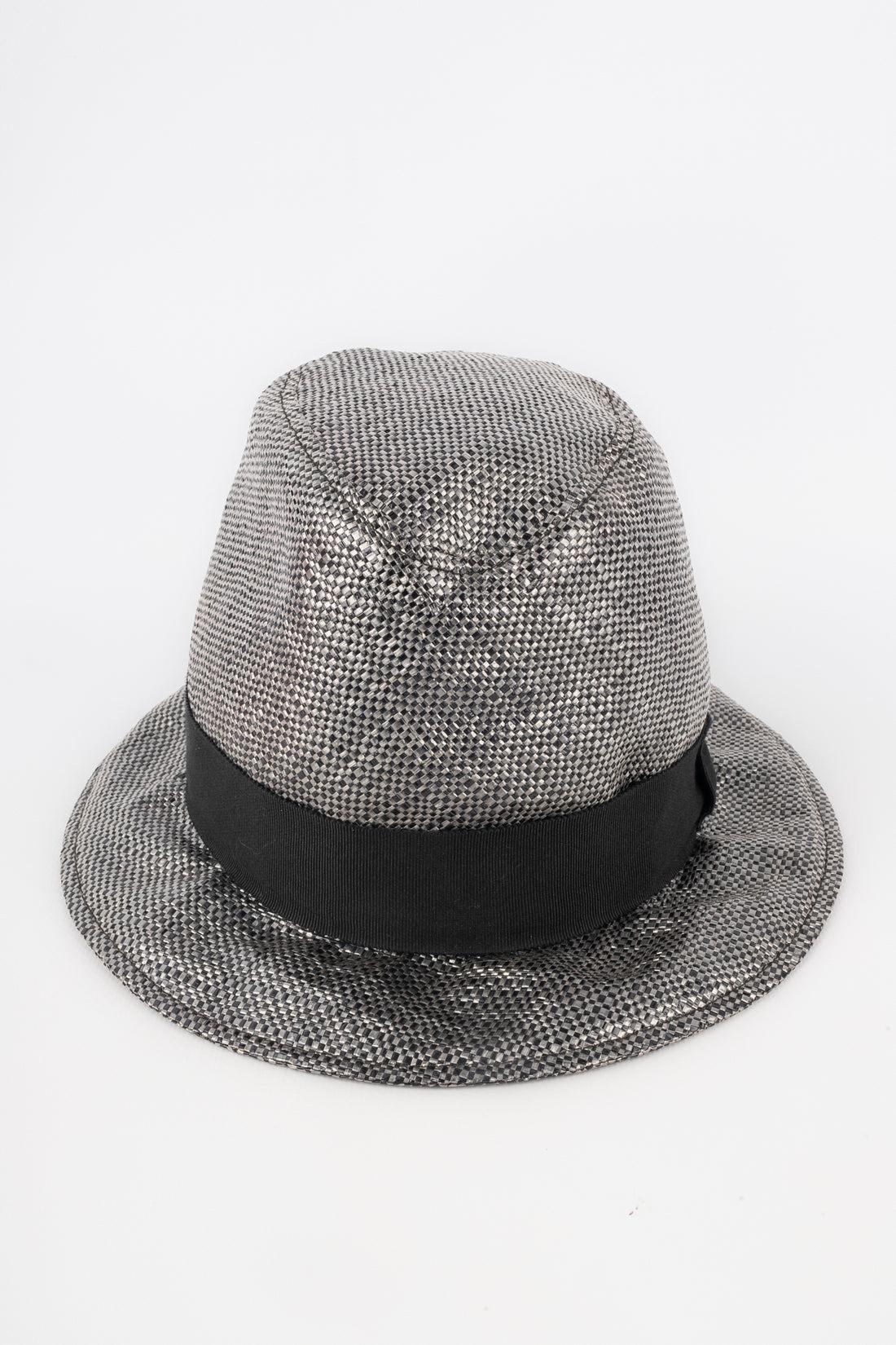canal sombrero