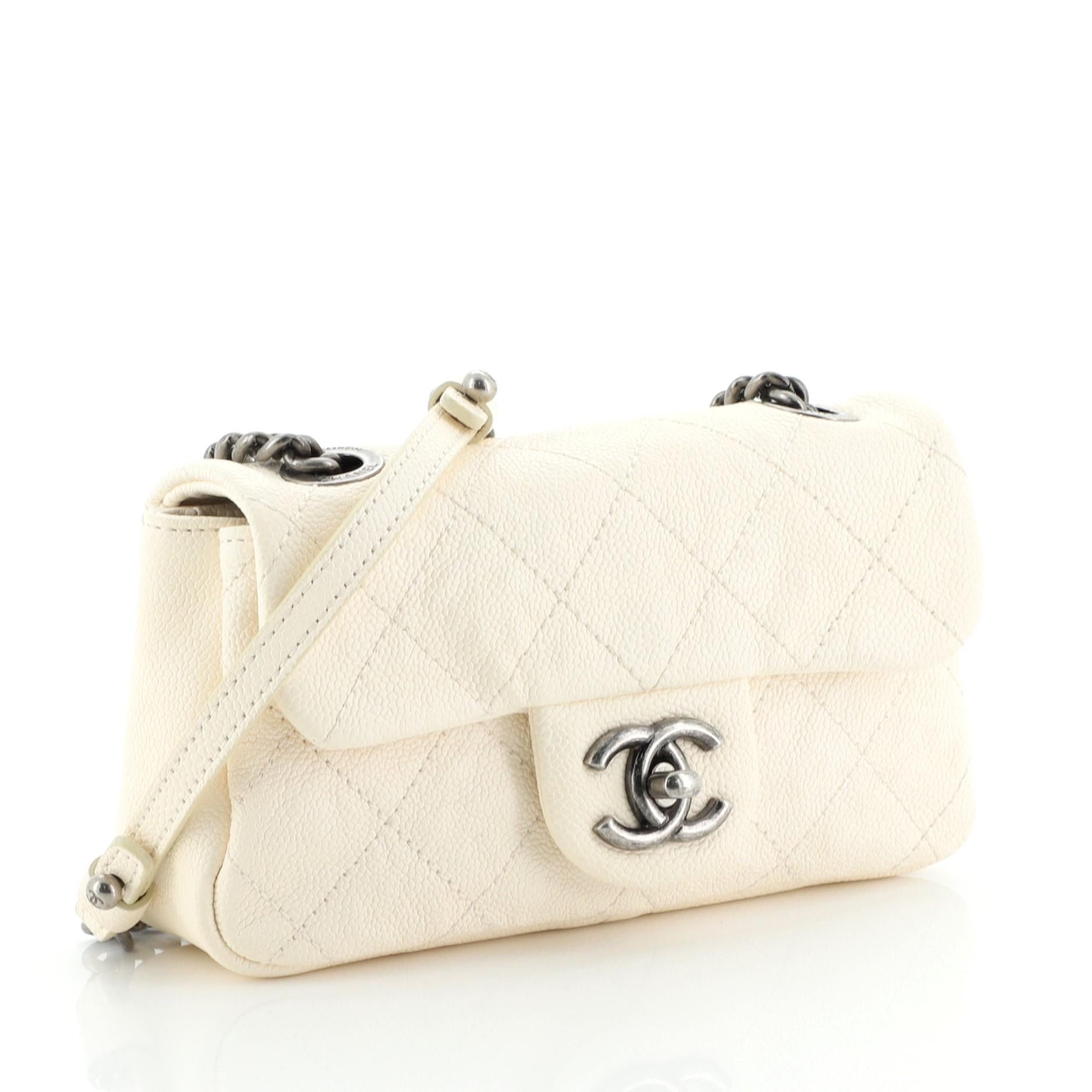 chanel simply cc flap