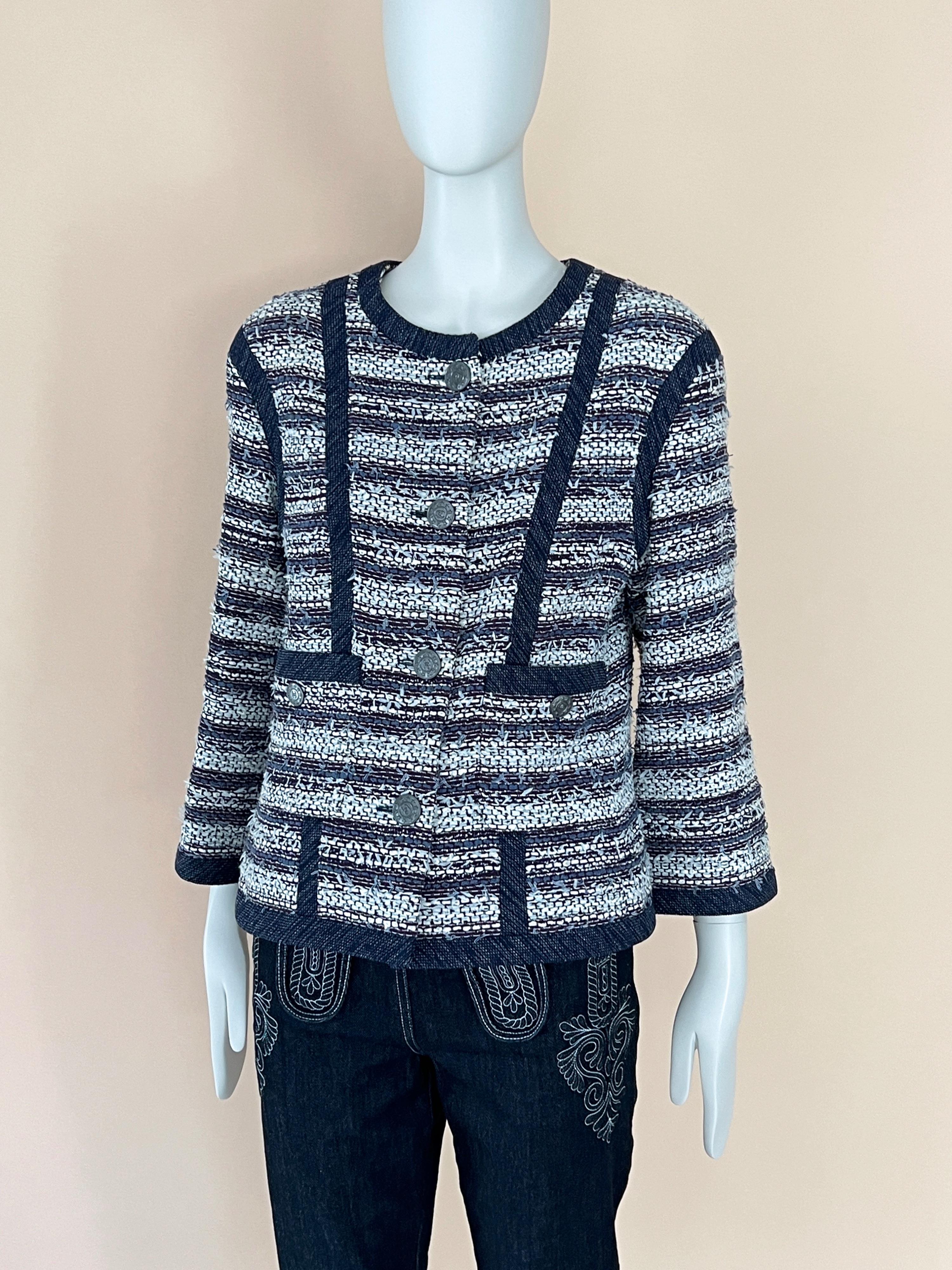 Chanel Singapore Collection Ribbon Tweed Jacket  In Excellent Condition In Dubai, AE