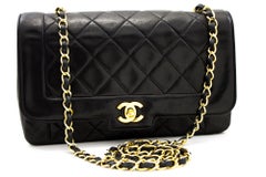 CHANEL Single Chain Flap Umhängetasche aus schwarzem gestepptem Leder