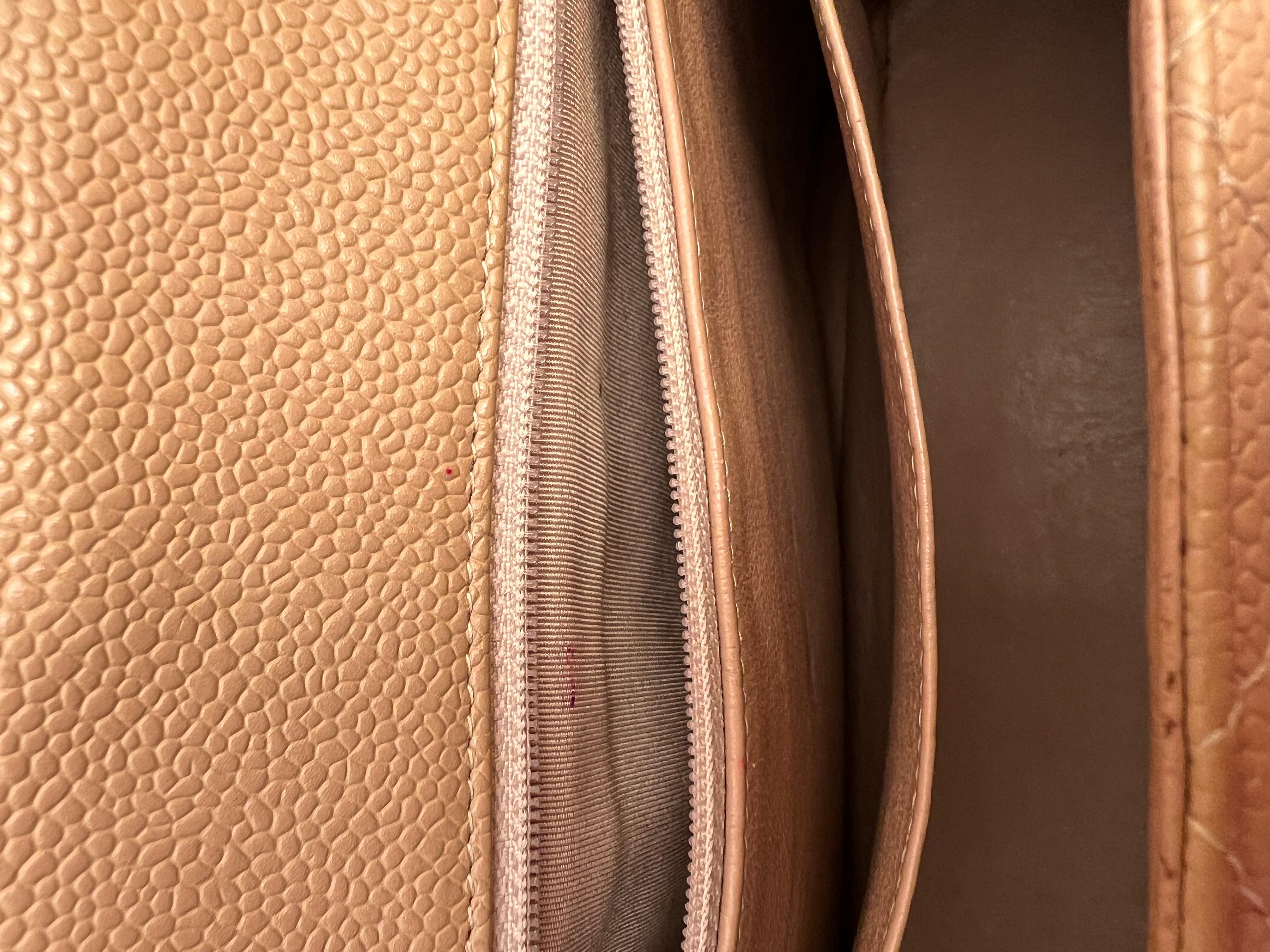 Chanel Single Flap Caviar Jumbo Bag with SHW For Sale 4