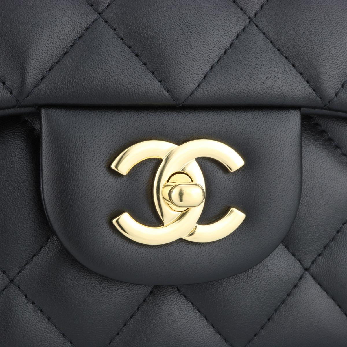 CHANEL Single Flap Jumbo Bag Black Lambskin with Gold Hardware 2010 In Excellent Condition In Huddersfield, GB