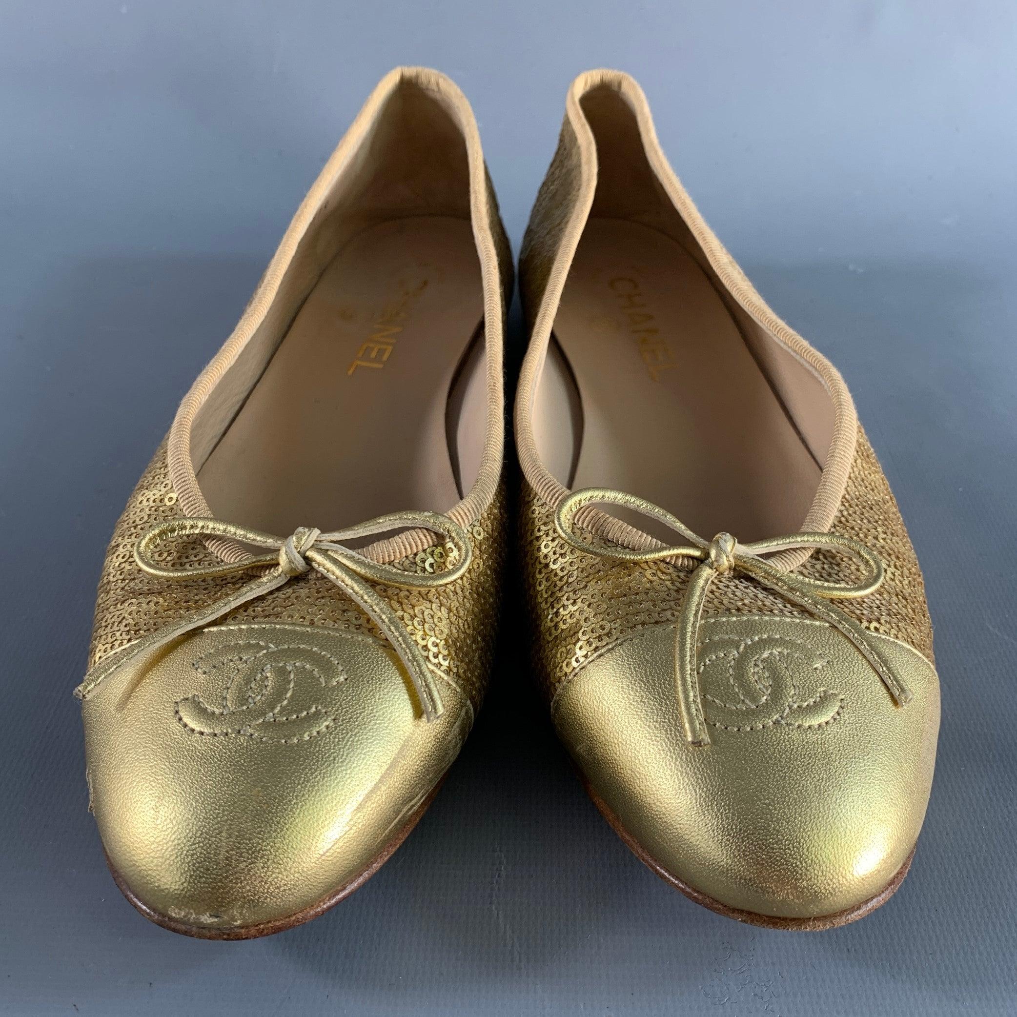 Women's CHANEL Size 10 Gold Sequined Ballet Flats For Sale