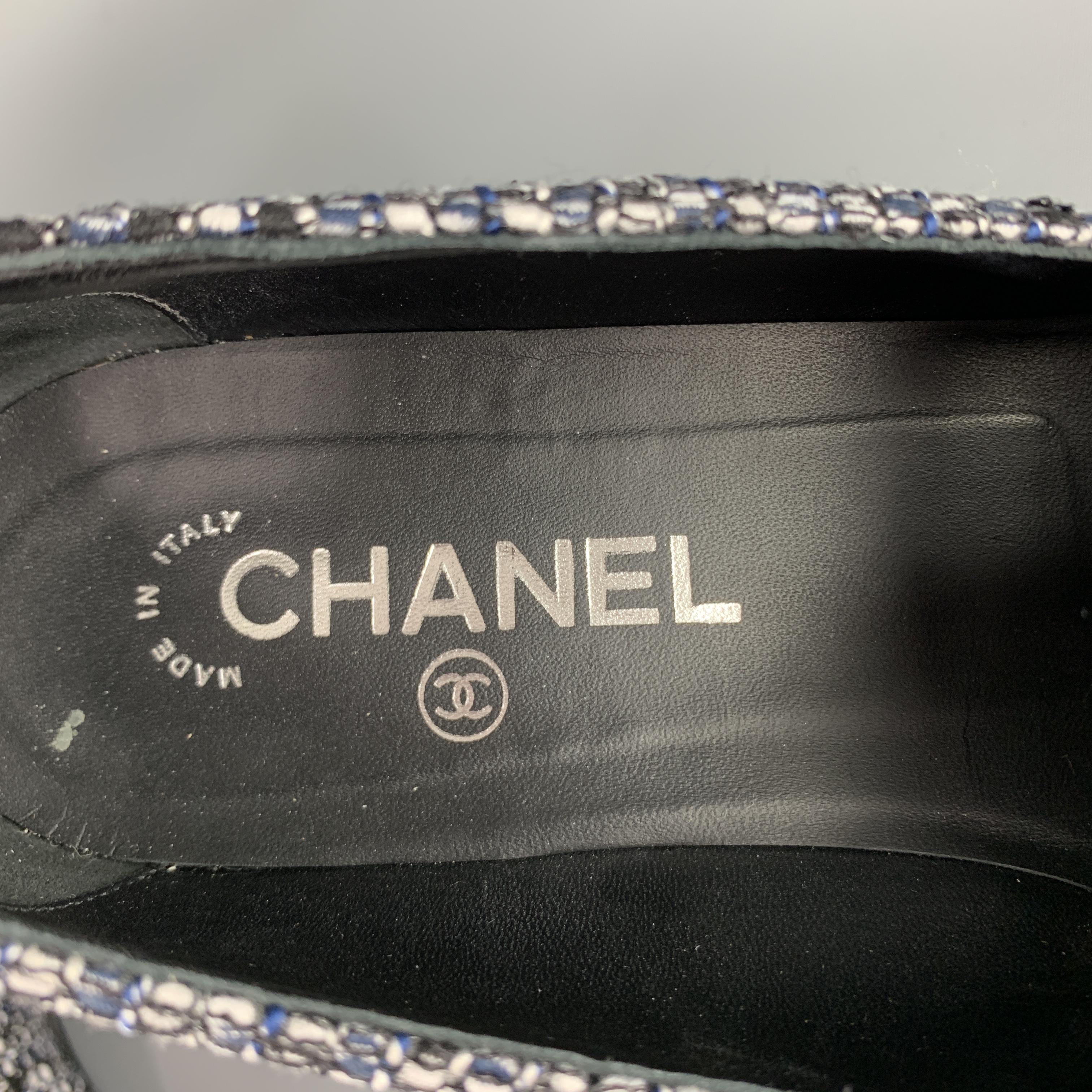 Women's CHANEL Size 10.5 Grey Tweed Loafer Flats