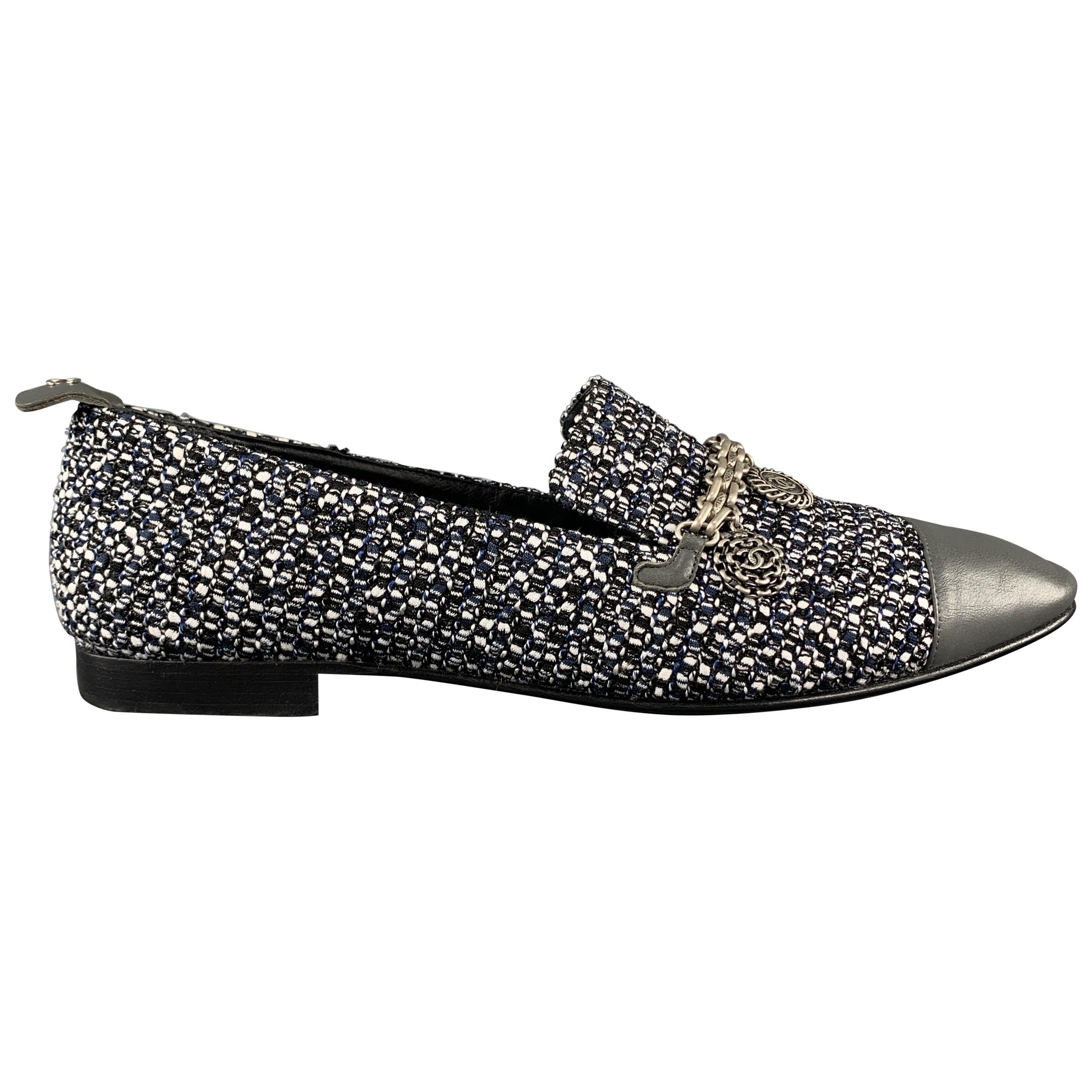 CHANEL Size 10.5 Grey Tweed Loafer Flats