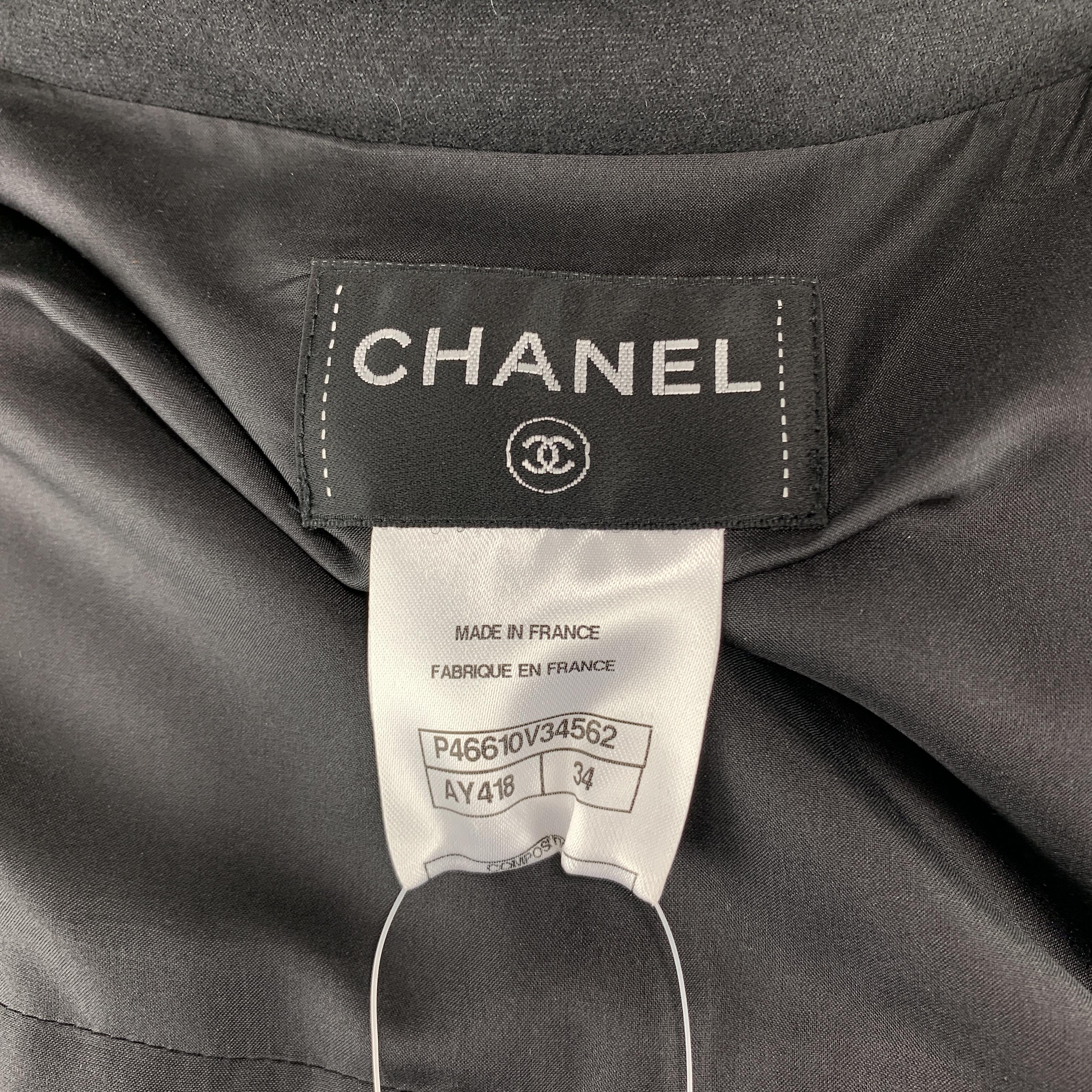 CHANEL Size 2 Grey Wool / Cashmere Double Breasted Epaulet CC Button Coat 5