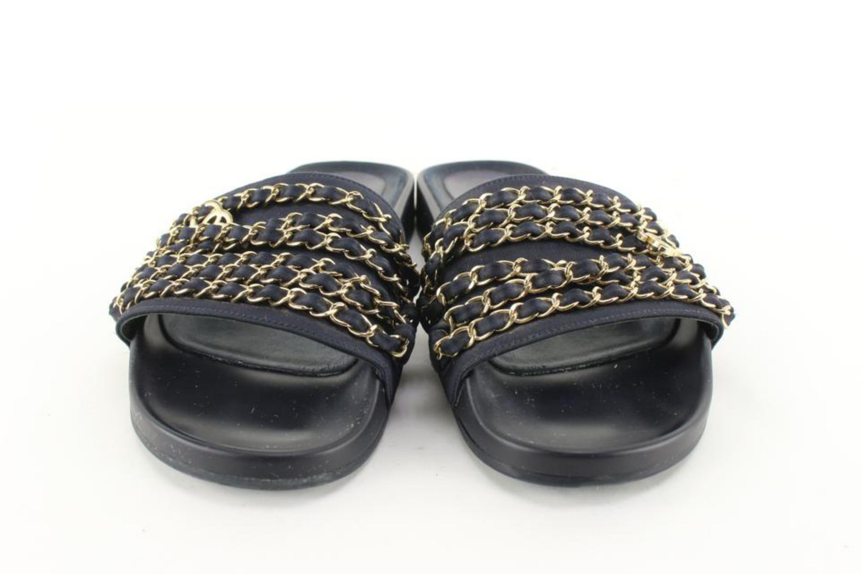 Women's Chanel Size 38 Black Tropiconic CC Chain Pool Slides Sandals 90cc711s