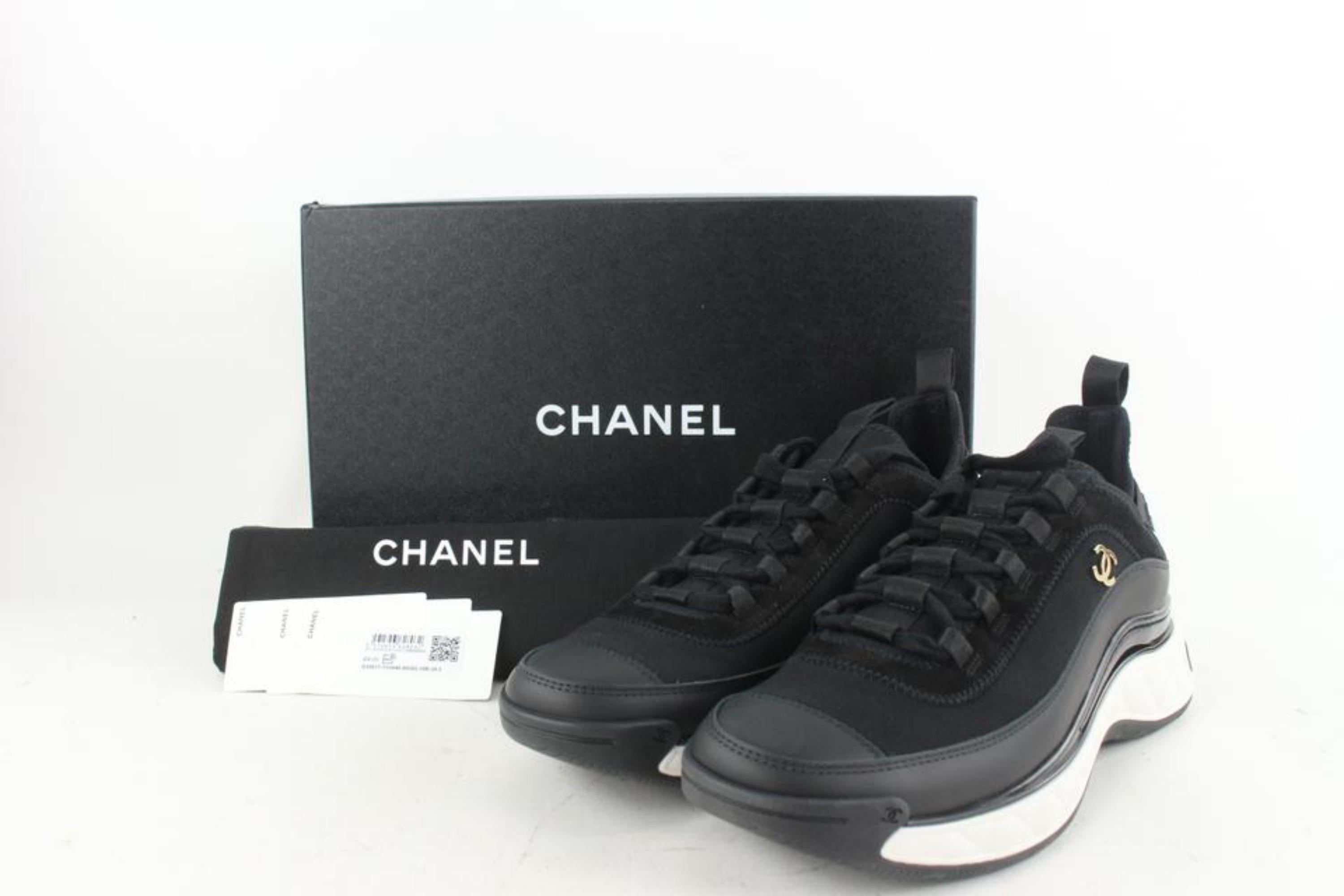 Chanel Size 39.5 Bubble Quilted Black CC Trainer Sneaker G35617 9CC4
Date Code/Serial Number: G35617
Made In: Italy
Measurements: Length:  12