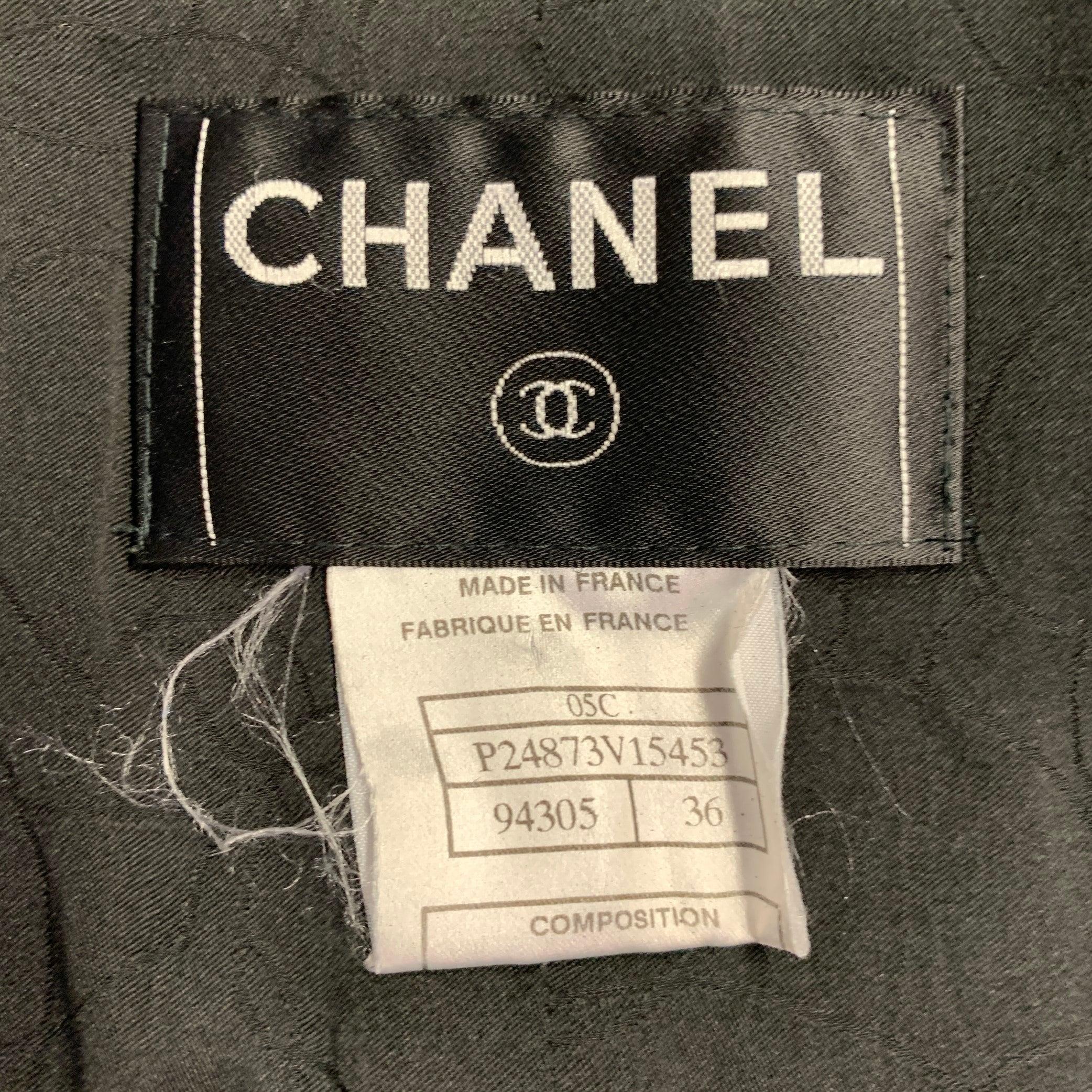 Women's CHANEL Size 4 Black Cotton Blend Boucle Single Breasted Jacket Blazer For Sale