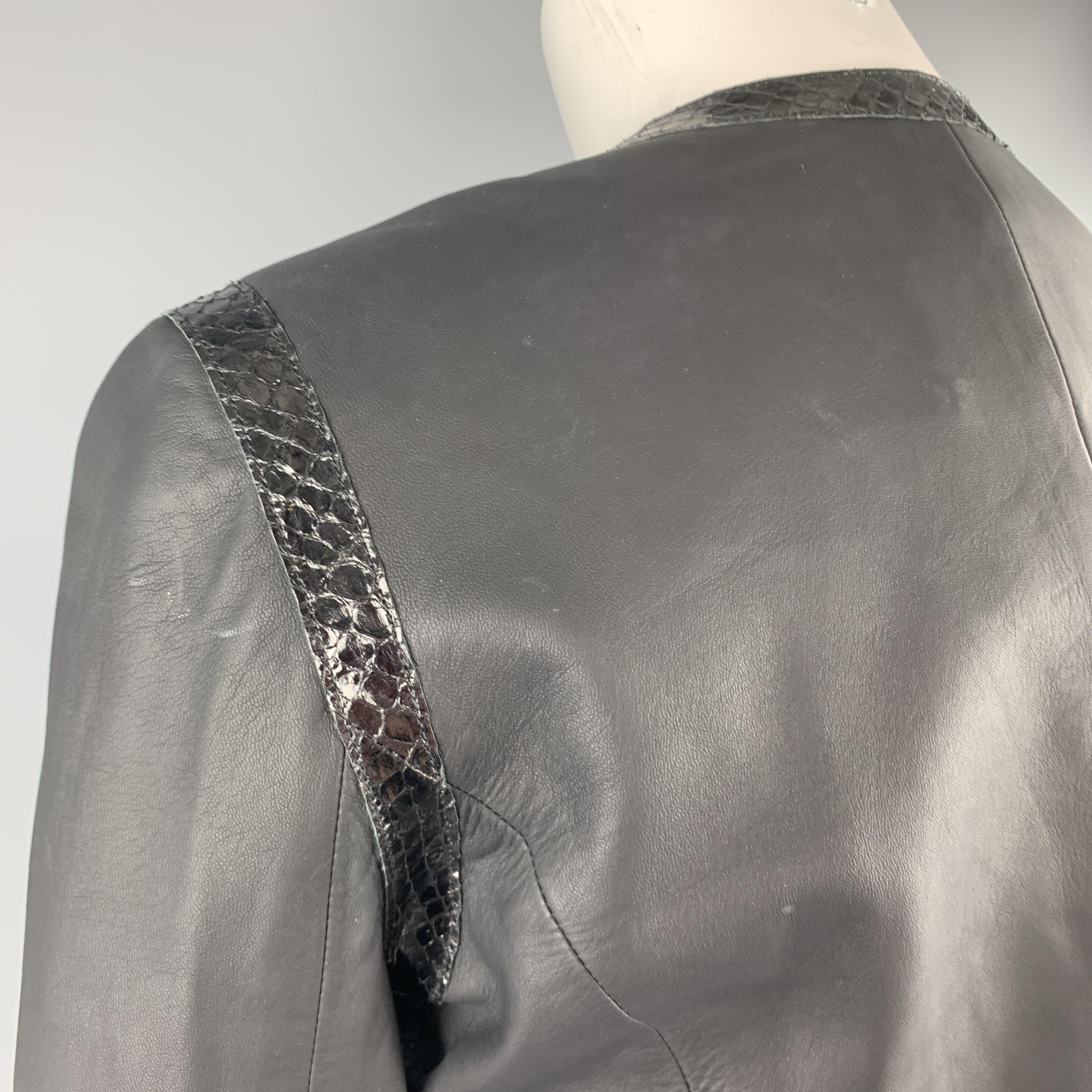 CHANEL Size 6 Black Snake Piping Cropped Leather 04 P Jacket In Good Condition In San Francisco, CA