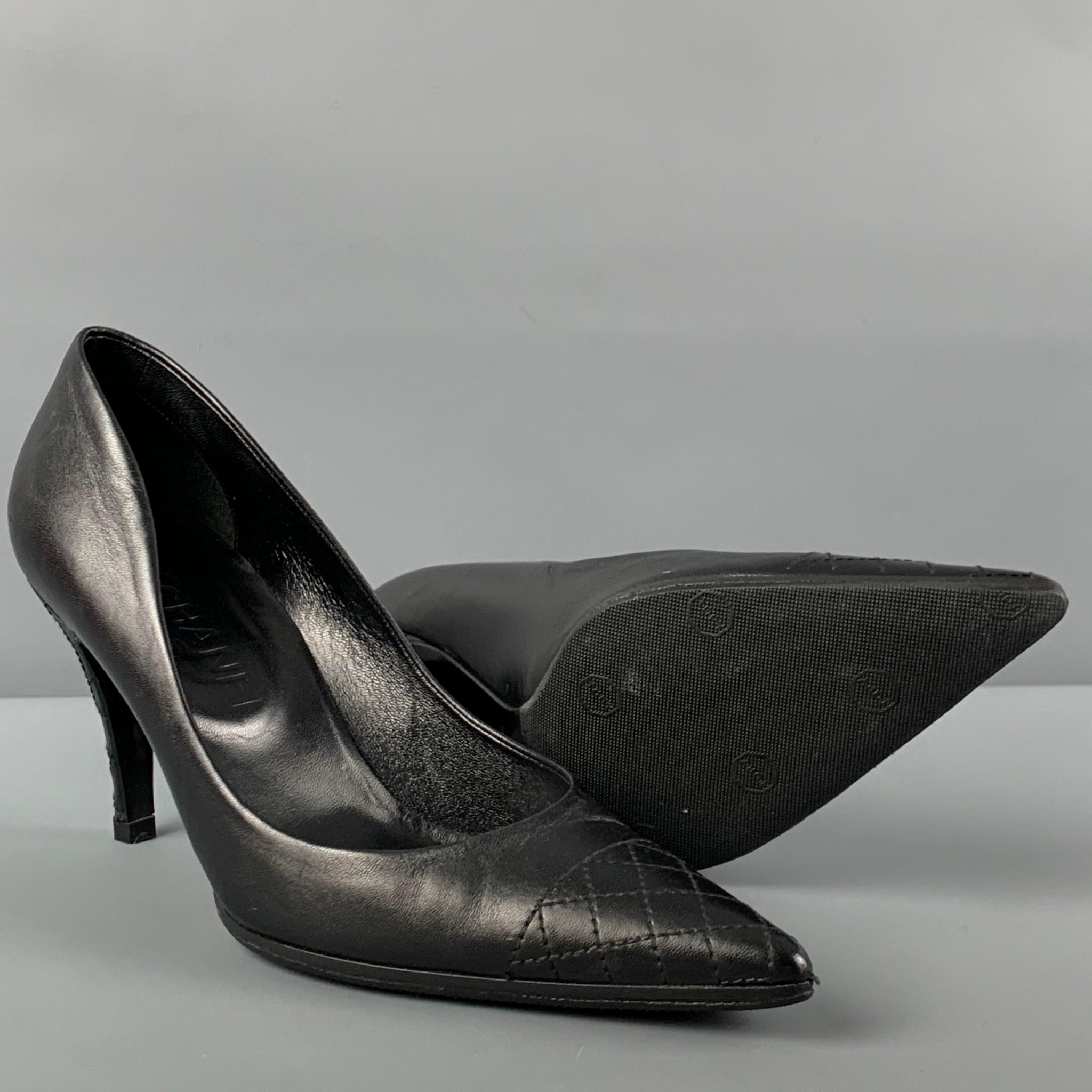 CHANEL Size 7 Black Leather Pointed Toe Pumps In Good Condition In San Francisco, CA