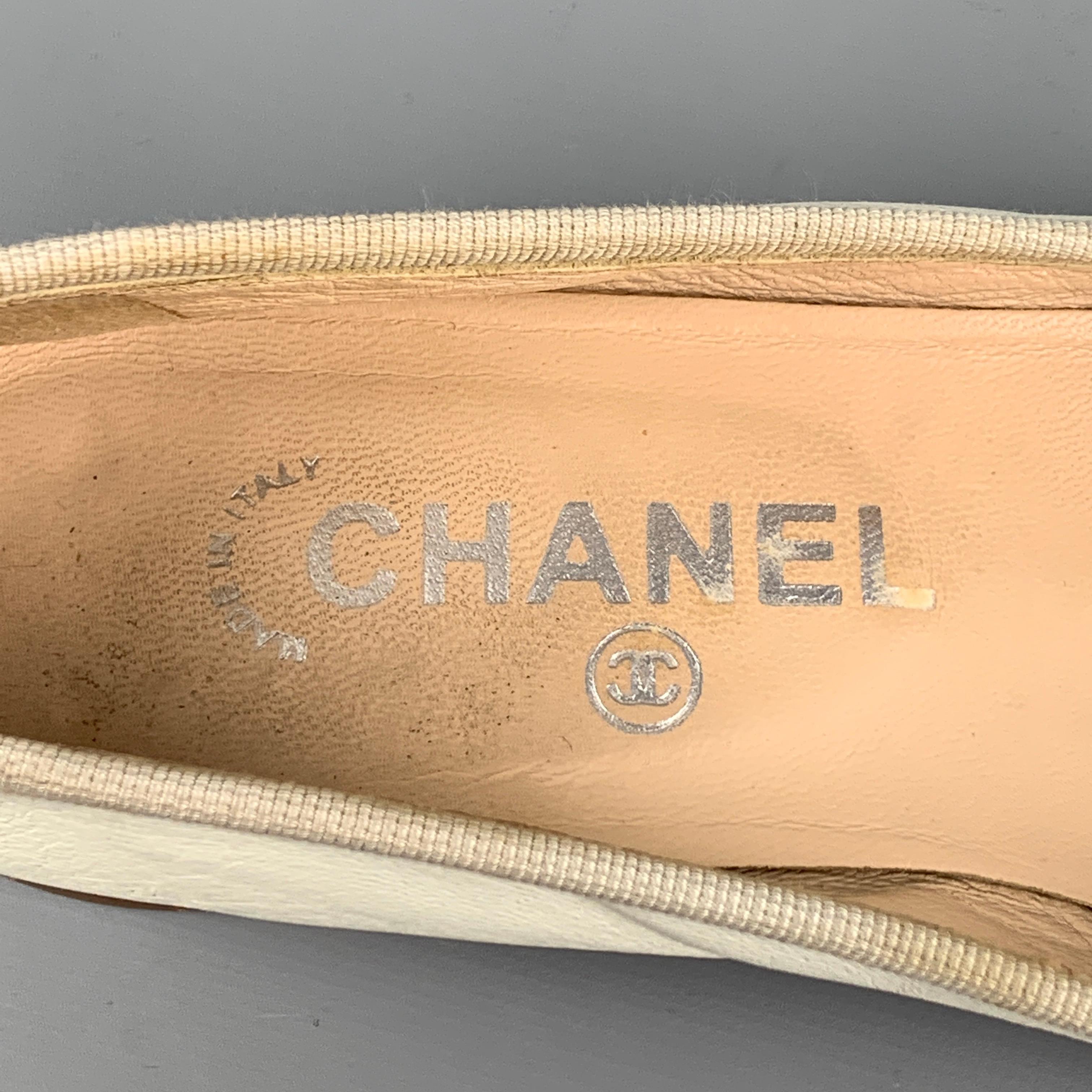 CHANEL Size 7 Mint Leather Cap Toe Ballerina Flats 2