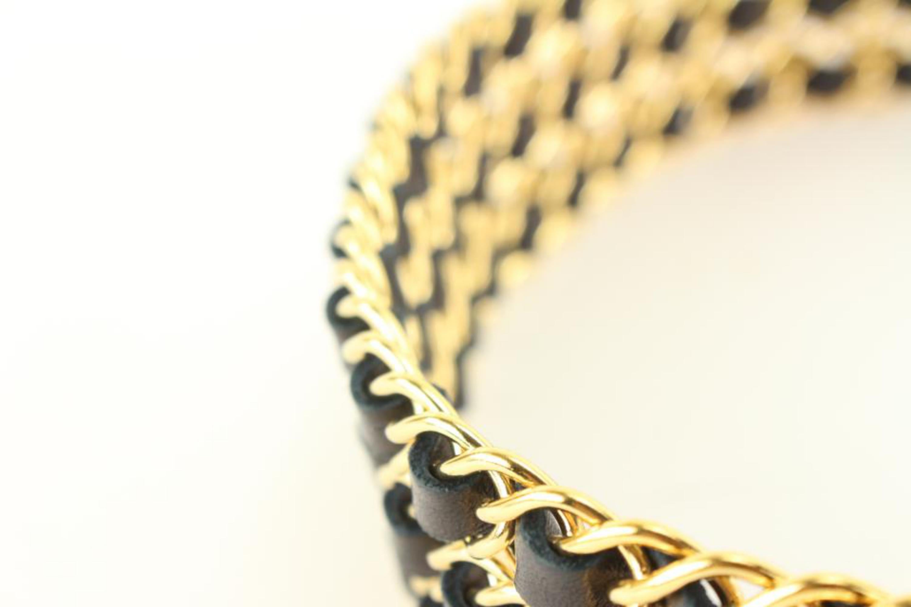 Chanel Size 70/28 1980's Triple Chain Belt Interlaced Gold Chain 34cc824s In Good Condition In Dix hills, NY