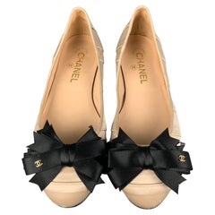 CHANEL Size 7.5 Beige Silk Pleated Flats