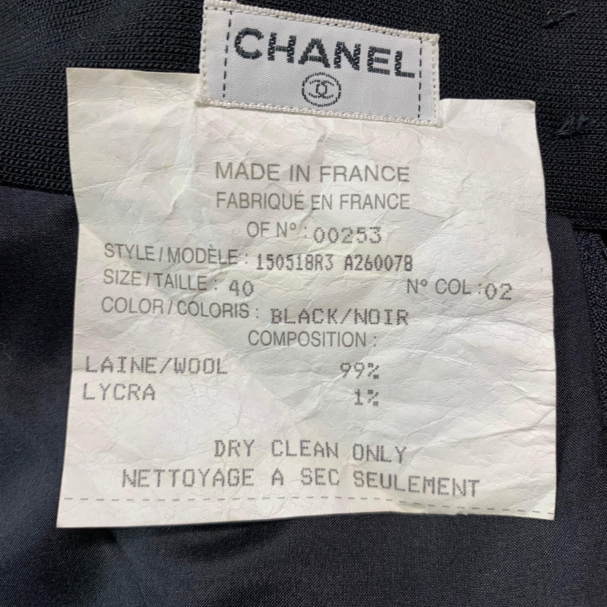 CHANEL Size 8 Black Wool Lycra Below Knee Skirt For Sale 1