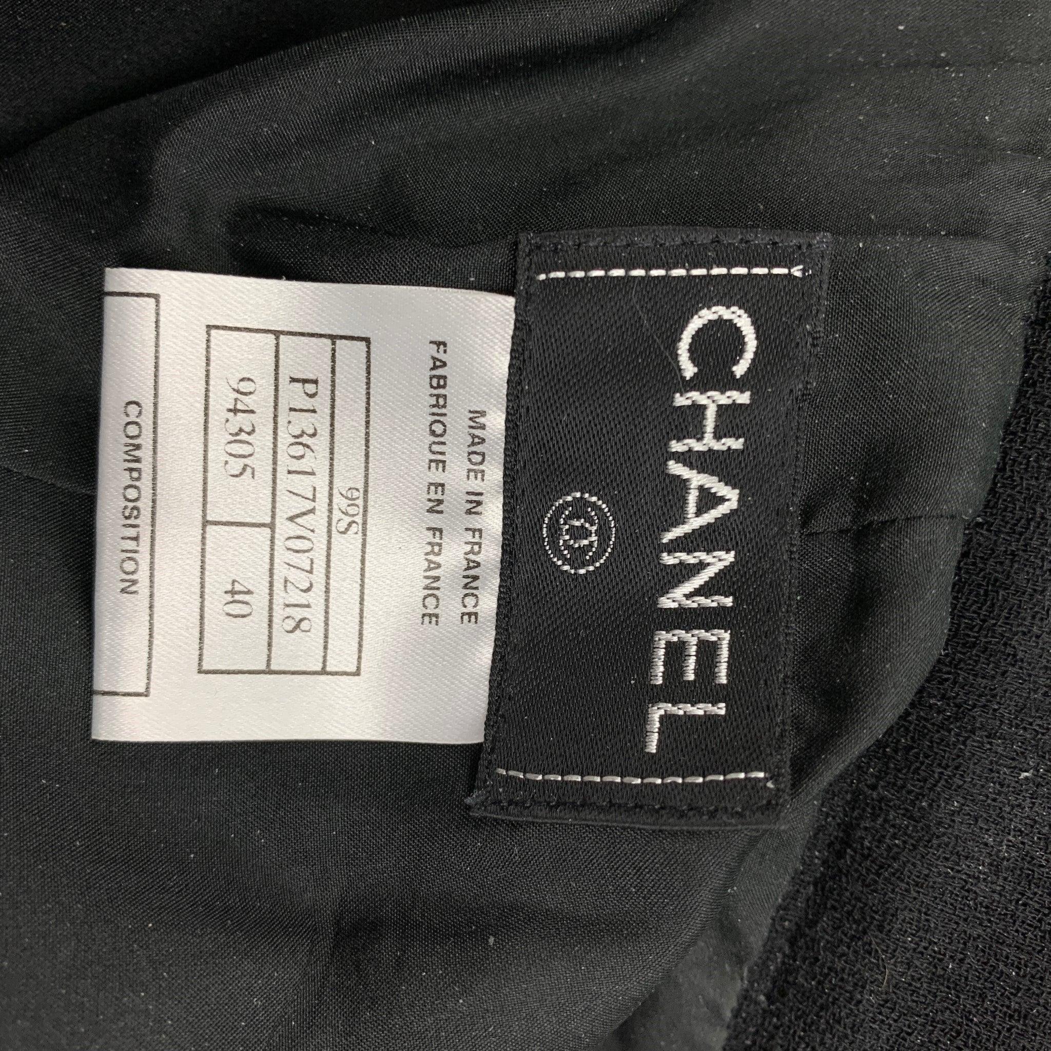 CHANEL Size 8 Black Wool Ribbed Sleeveless Pants Suit For Sale 6