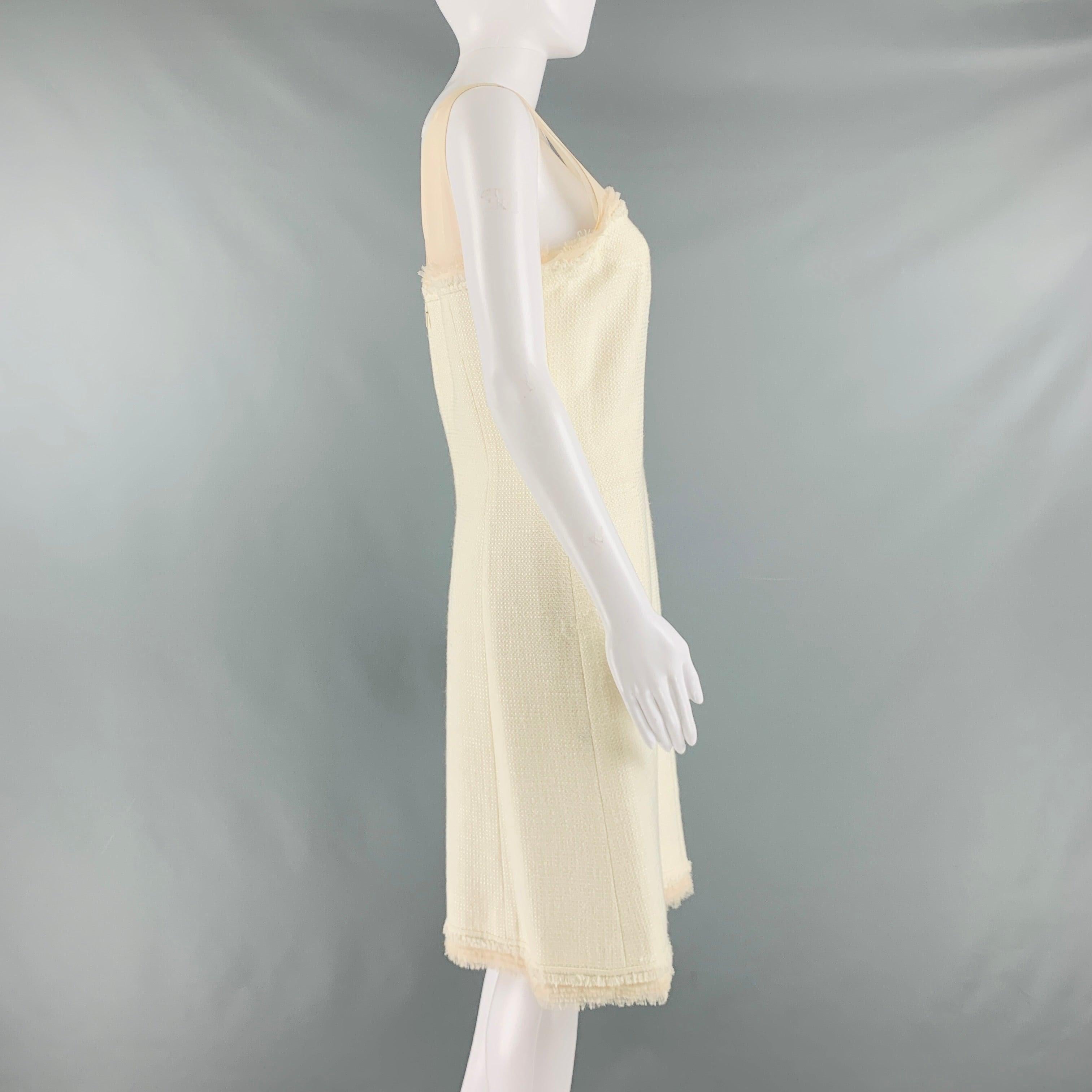 CHANEL Größe 8 Cremefarbene Baumwolle  Ärmelloses Mid-Calf-Kleid aus Acryl im Zustand „Gut“ im Angebot in San Francisco, CA
