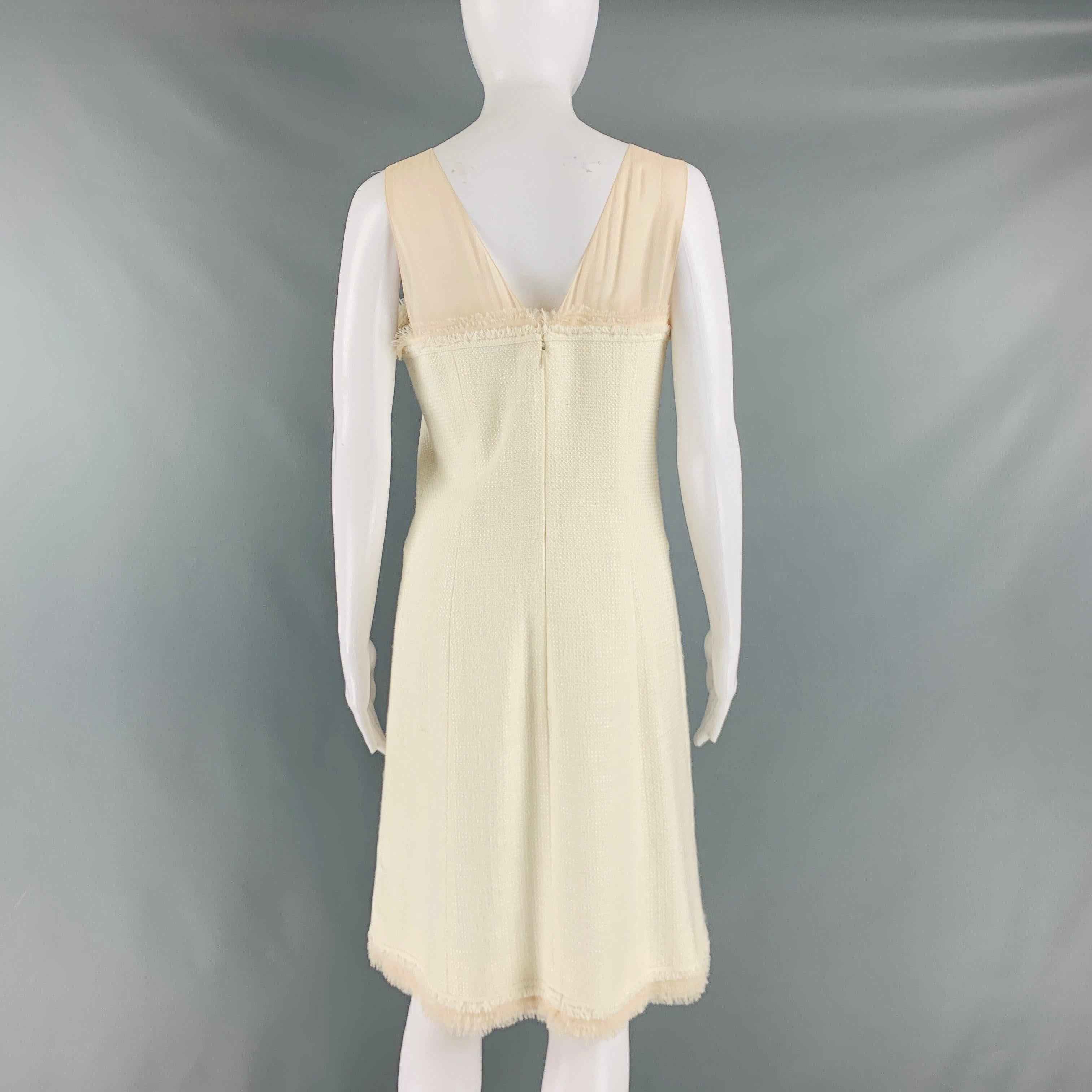 Women's CHANEL Size 8 Cream Cotton  Acrylic Sleeveless Mid-Calf Dress For Sale