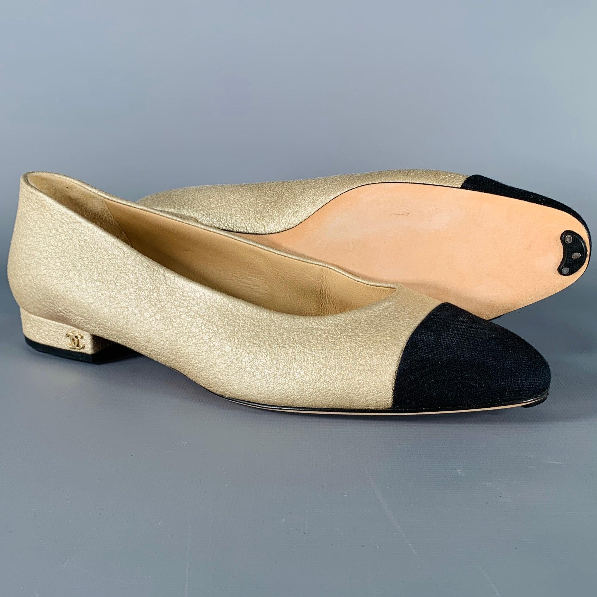 Women's CHANEL Size 8 Gold Black Leather Cap Toe Flats