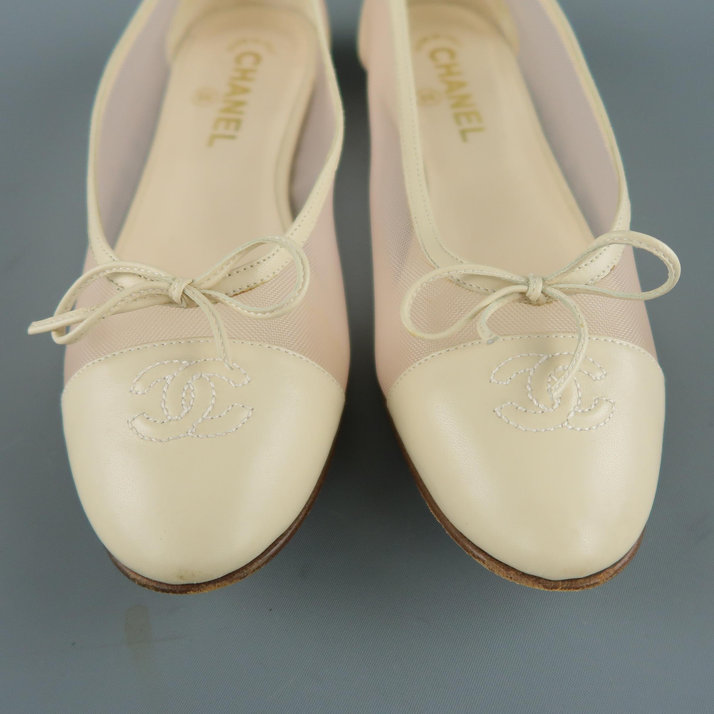 CHANEL Size 8.5 Beige Leather Pink Mesh CC Bow Cap Toe Flats In Good Condition In San Francisco, CA