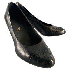 CHANEL Size 8.5 Black Leather Classic Pumps