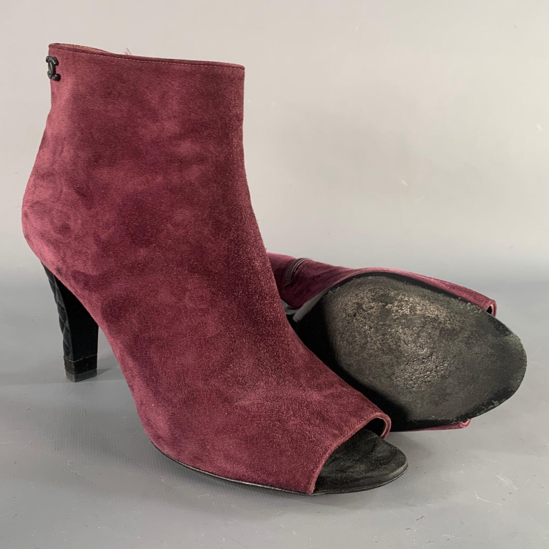 CHANEL Size 8.5 Burgundy Suede Peep Toe Side Zipper Ankle Boots For Sale 1