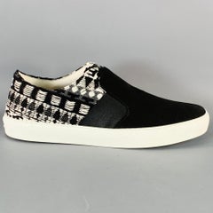 Chanel Size 9 Black White Woven Canvas Slip On Lace-Up Sneakers
