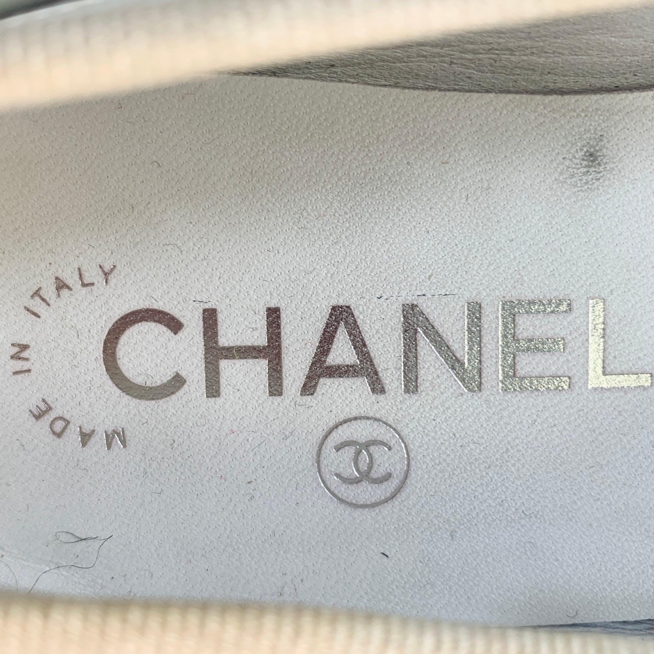CHANEL Talla 9 Blanco Negro Color Block Patent Leather Ballet Bow Flats en venta 2