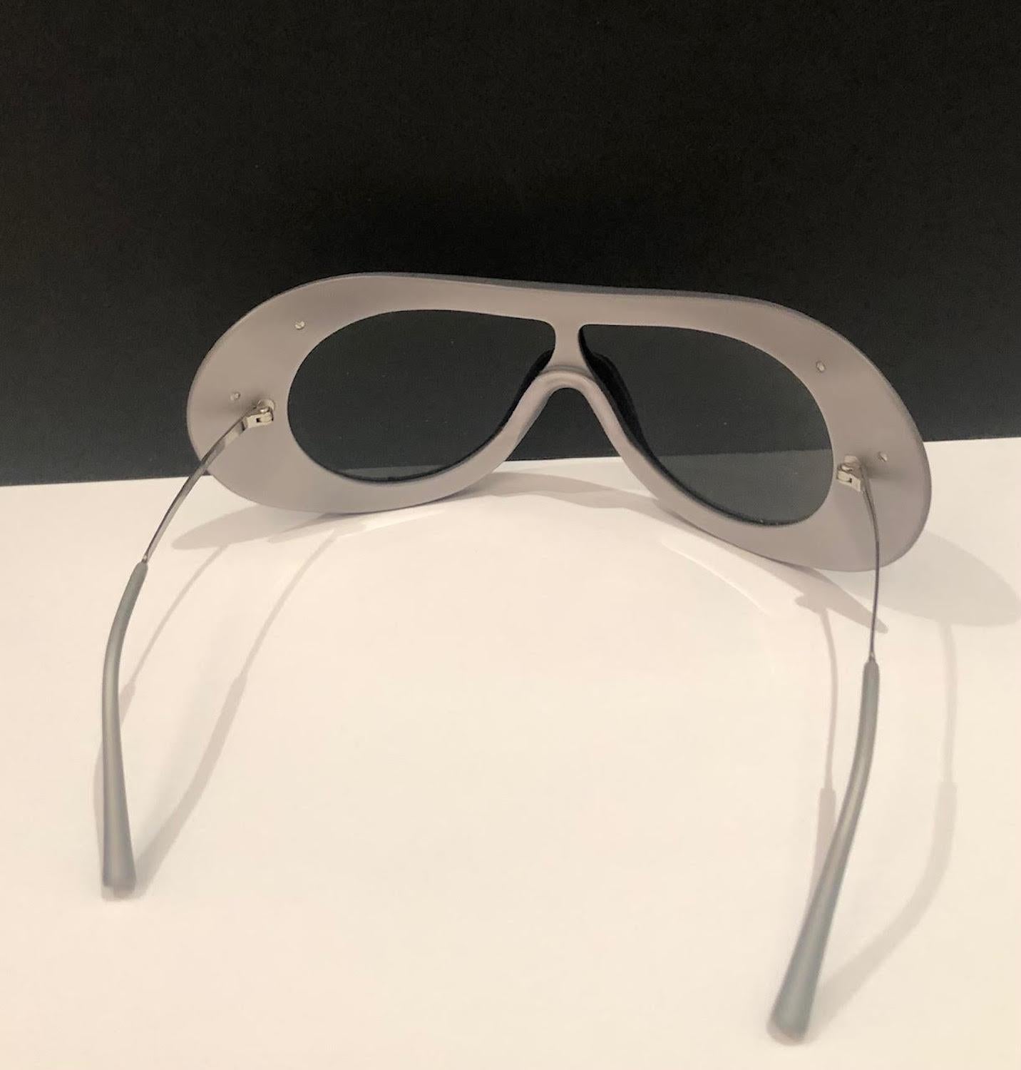 CHANEL Ski Sunglasses 2000 Rare For Sale 2