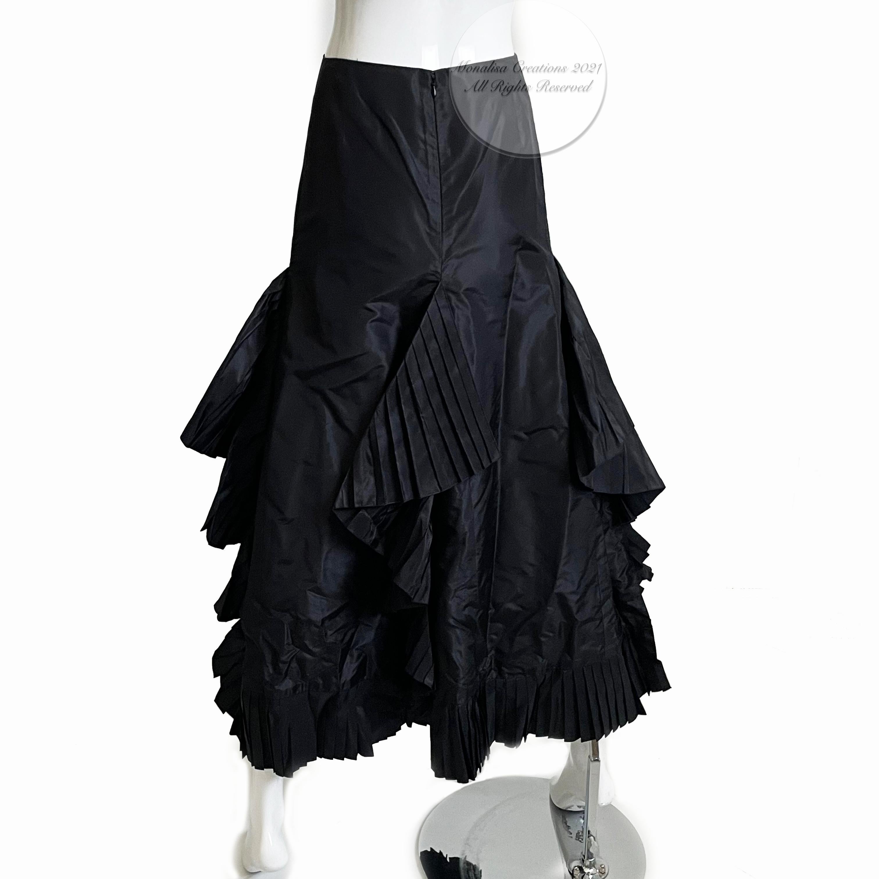 Women's Chanel Skirt Black Asymmetric Pleated Ruffles Silk Taffeta Evening 02A Sz S