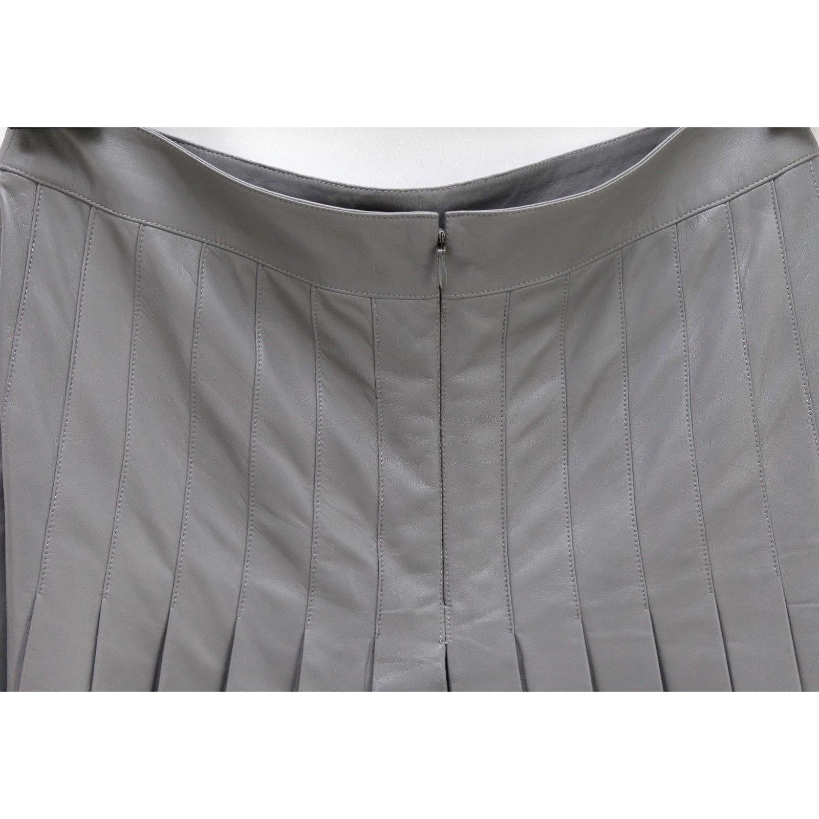 CHANEL Skirt Leather Lambskin Dress Grey Pleated Knee Length A-Line 38 2005 In Excellent Condition In Hollywood, FL