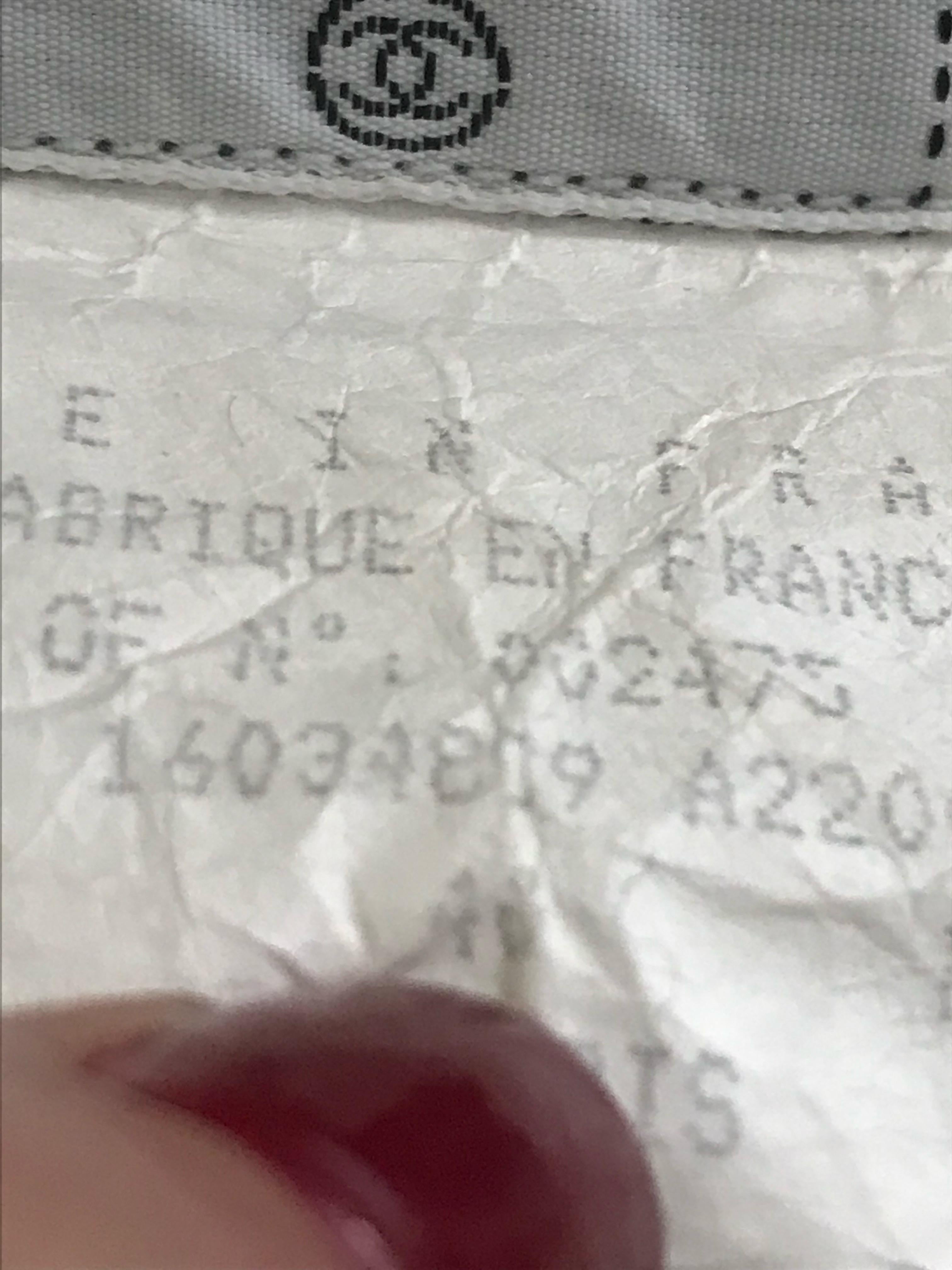 Jupe CHANEL, style militaire avec sa ceinture intégrée Pour femmes en vente