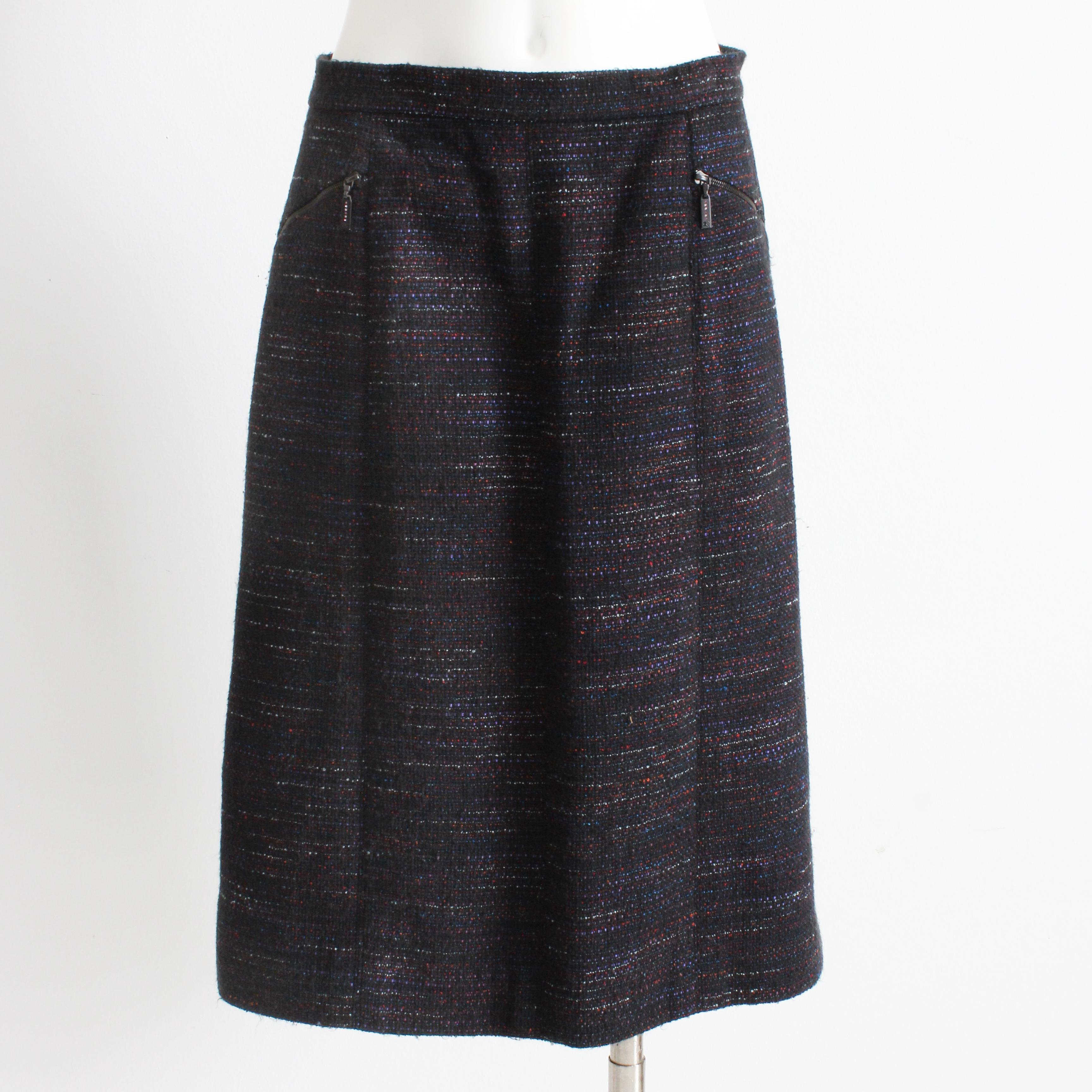 Women's Chanel Skirt Multicolor Cotton Blend Tweed Pencil Style 02A Collection Size 40 For Sale