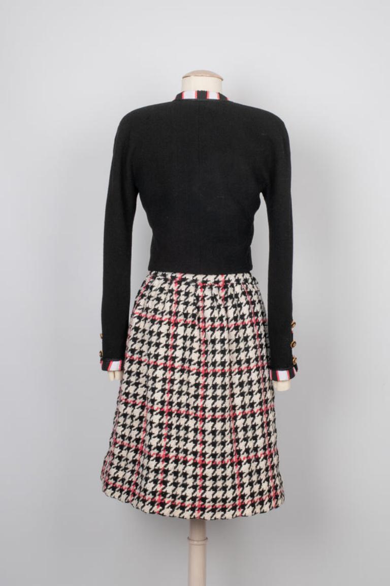 Chanel-Rockanzug Haute Couture, ca. 1987-1988 im Zustand „Hervorragend“ im Angebot in SAINT-OUEN-SUR-SEINE, FR