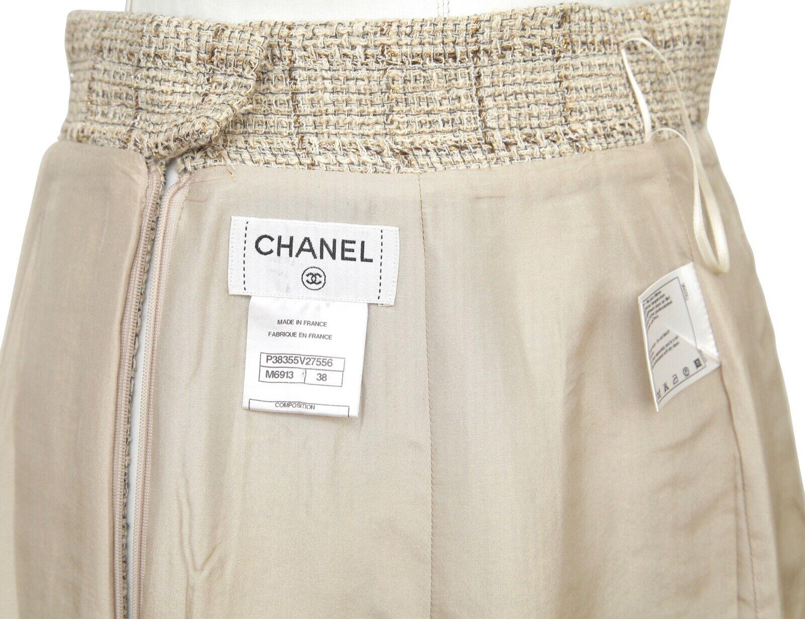 CHANEL Skirt Tweed Beige Black Metallic Plaid Fringe RUNWAY 2010 Sz 38 For Sale 3