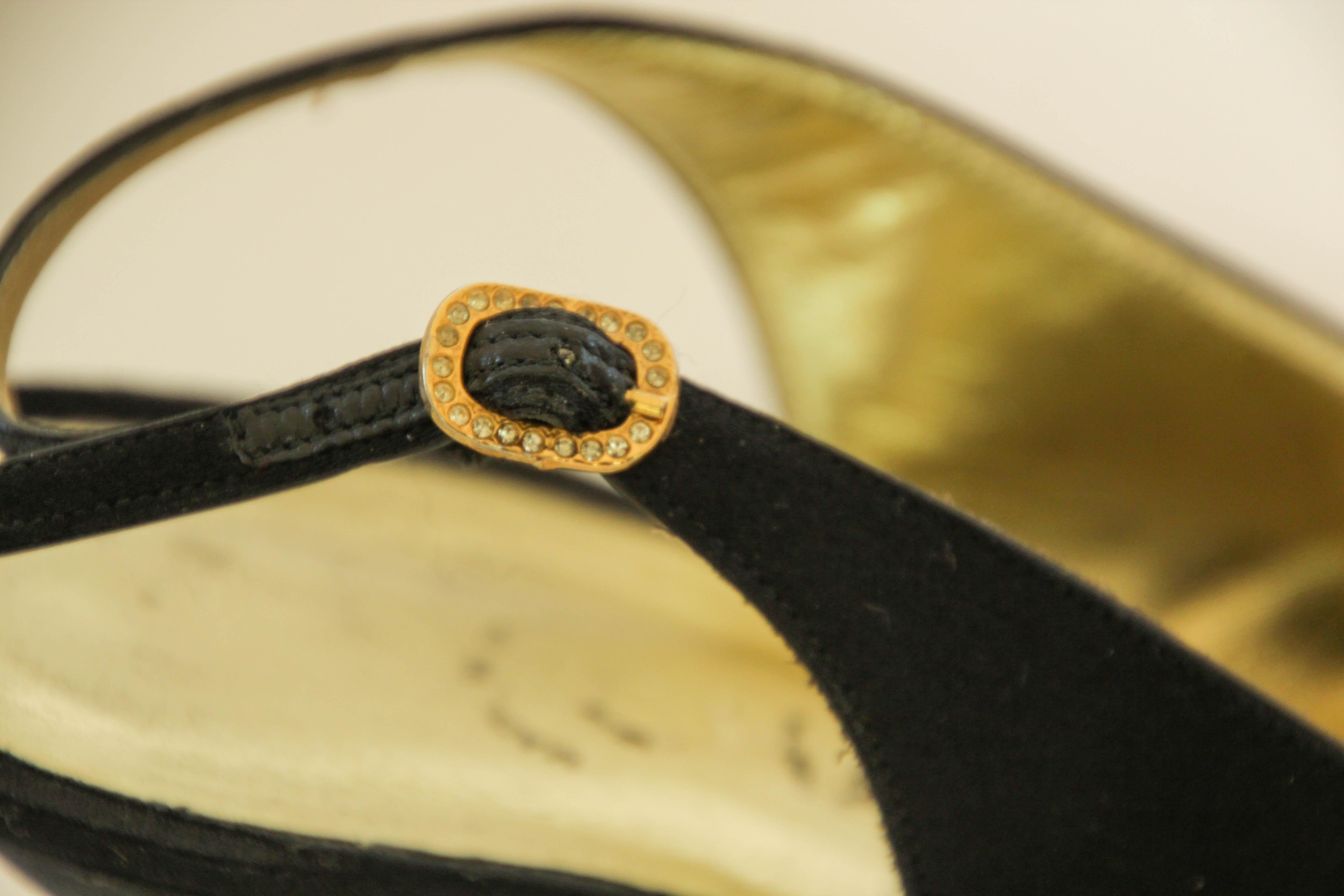 CHANEL Slingback Pumps Heels in Black Satin and Gold Leather EU 38 Vintage 80s For Sale 8