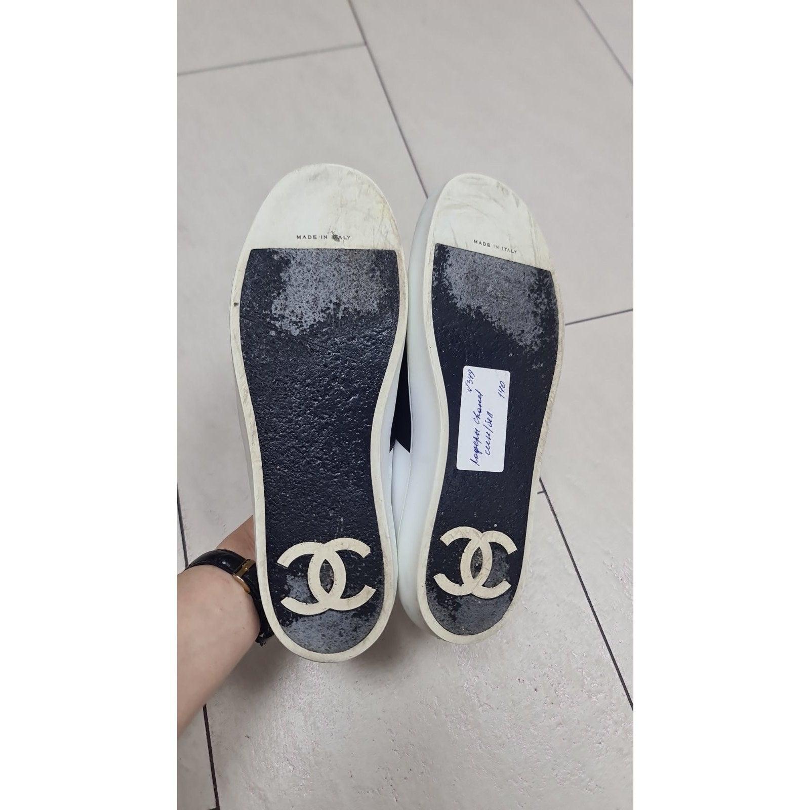 Chanel Slip-on in pelle Sz.40, 5 in vendita 2