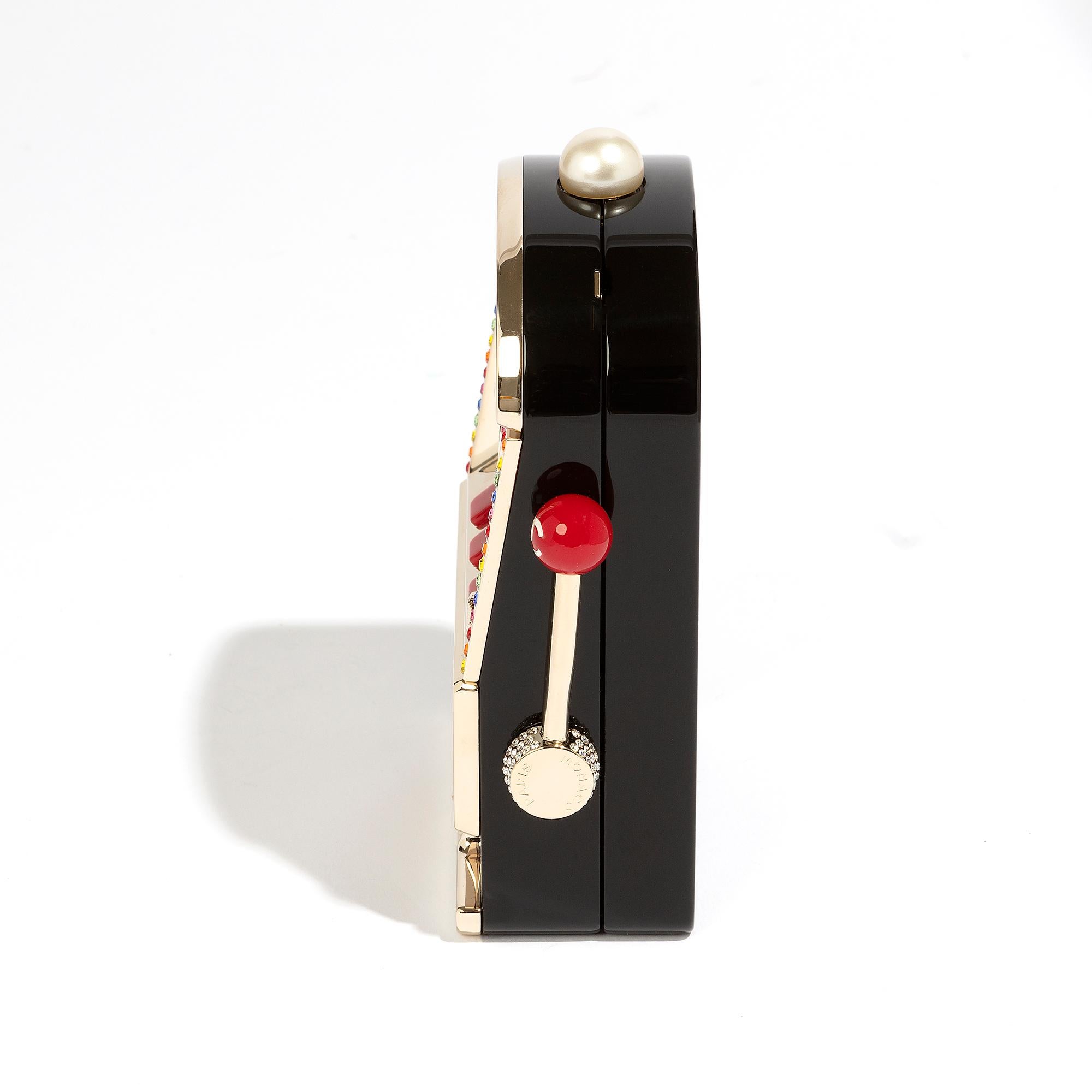 Chanel Slot Machine Casino Minaudière Clutch 2023 Neuf - En vente à London, GB