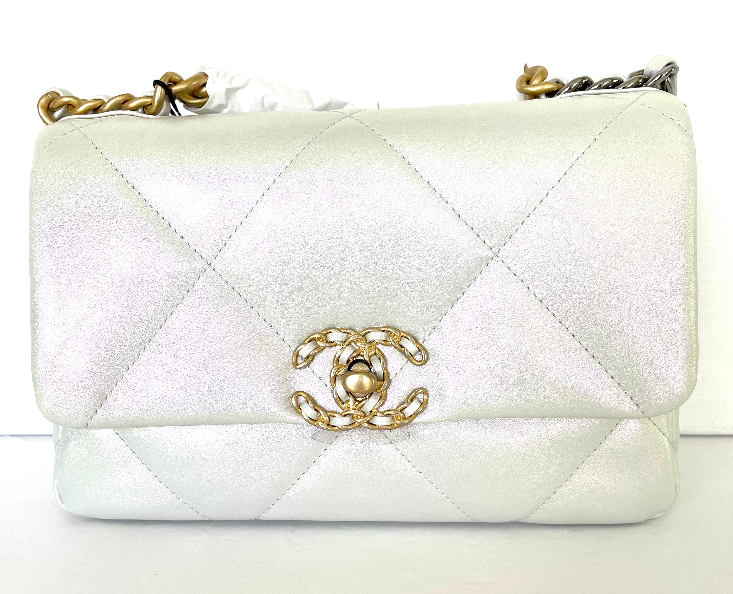 Women's or Men's CHANEL Small 19 Flap Bag 21P Iridescent White Goatskin NEW Gold Silver