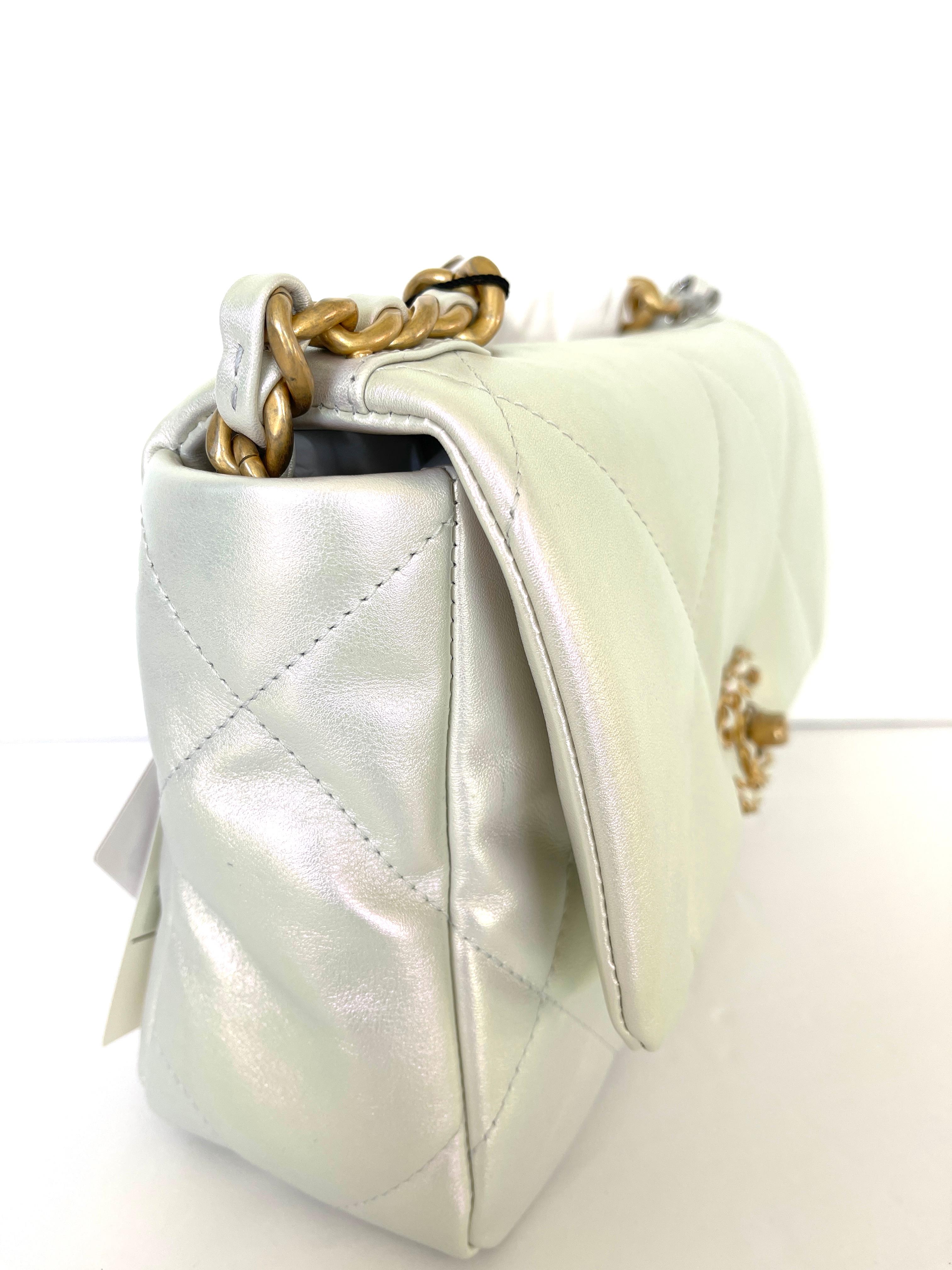 CHANEL Small 19 Flap Bag 21P Iridescent White Goatskin NEW Gold Silver 1