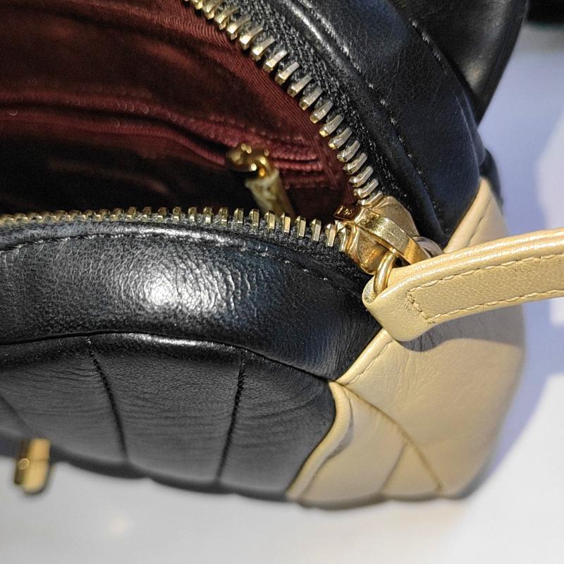 Chanel Small Bicolor Chevron Lambskin Single Flap Bag Black and Gold, 2014-15 14