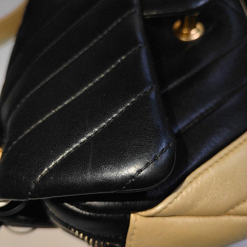 Chanel Small Bicolor Chevron Lambskin Single Flap Bag Black and Gold, 2014-15 4